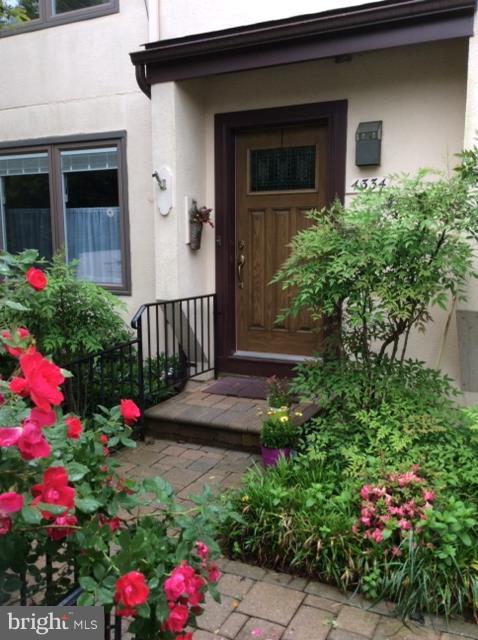 ROLAND SPRINGS - Residential