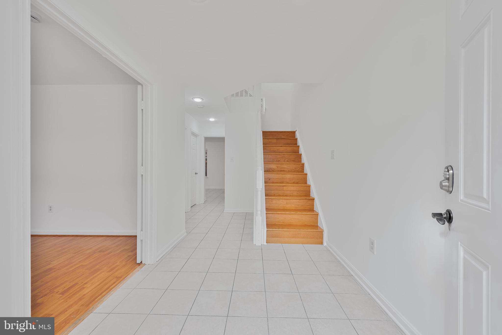 GROVEWOOD - Residential Lease