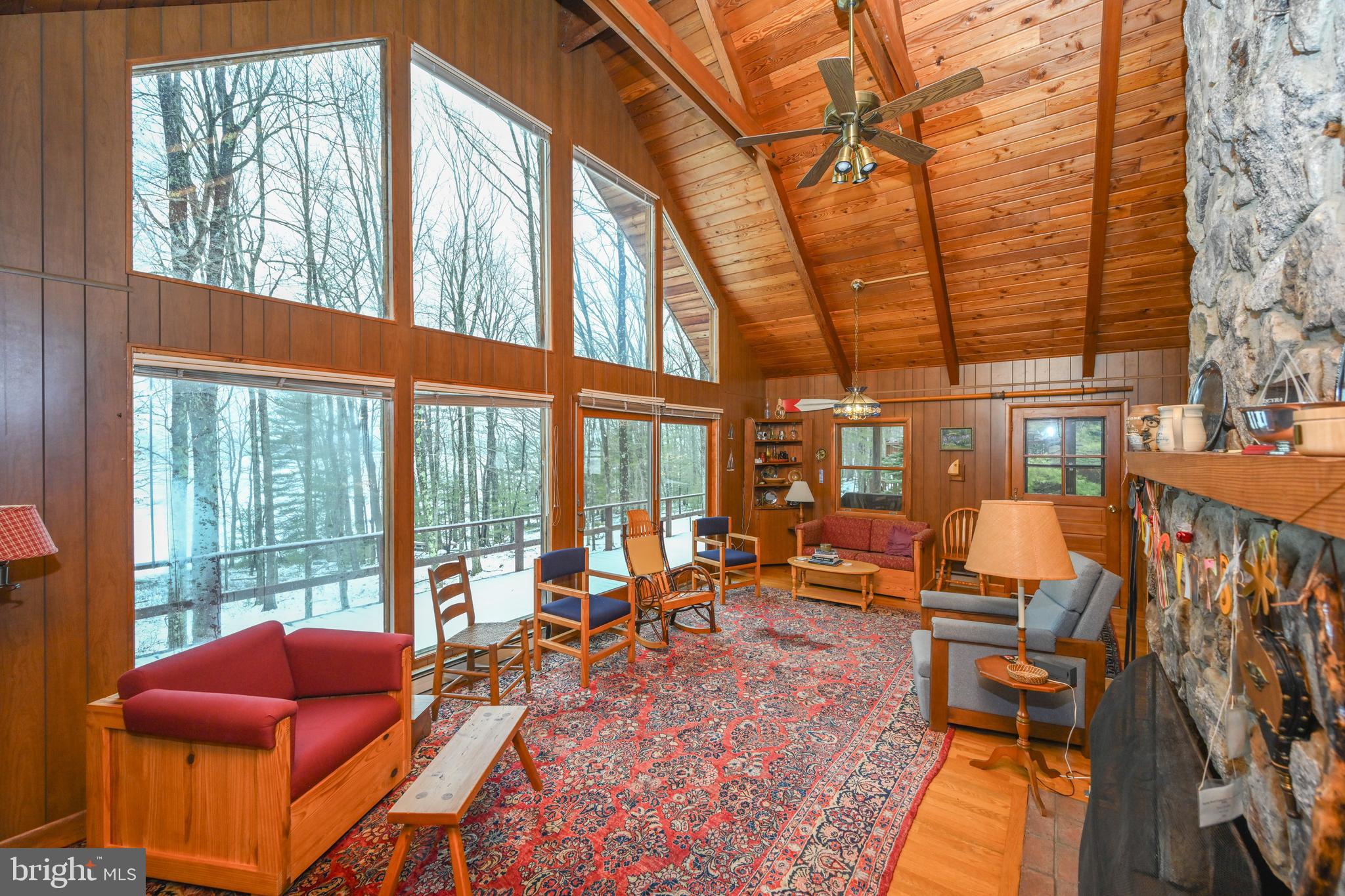 THOUSAND ACRES - Residential