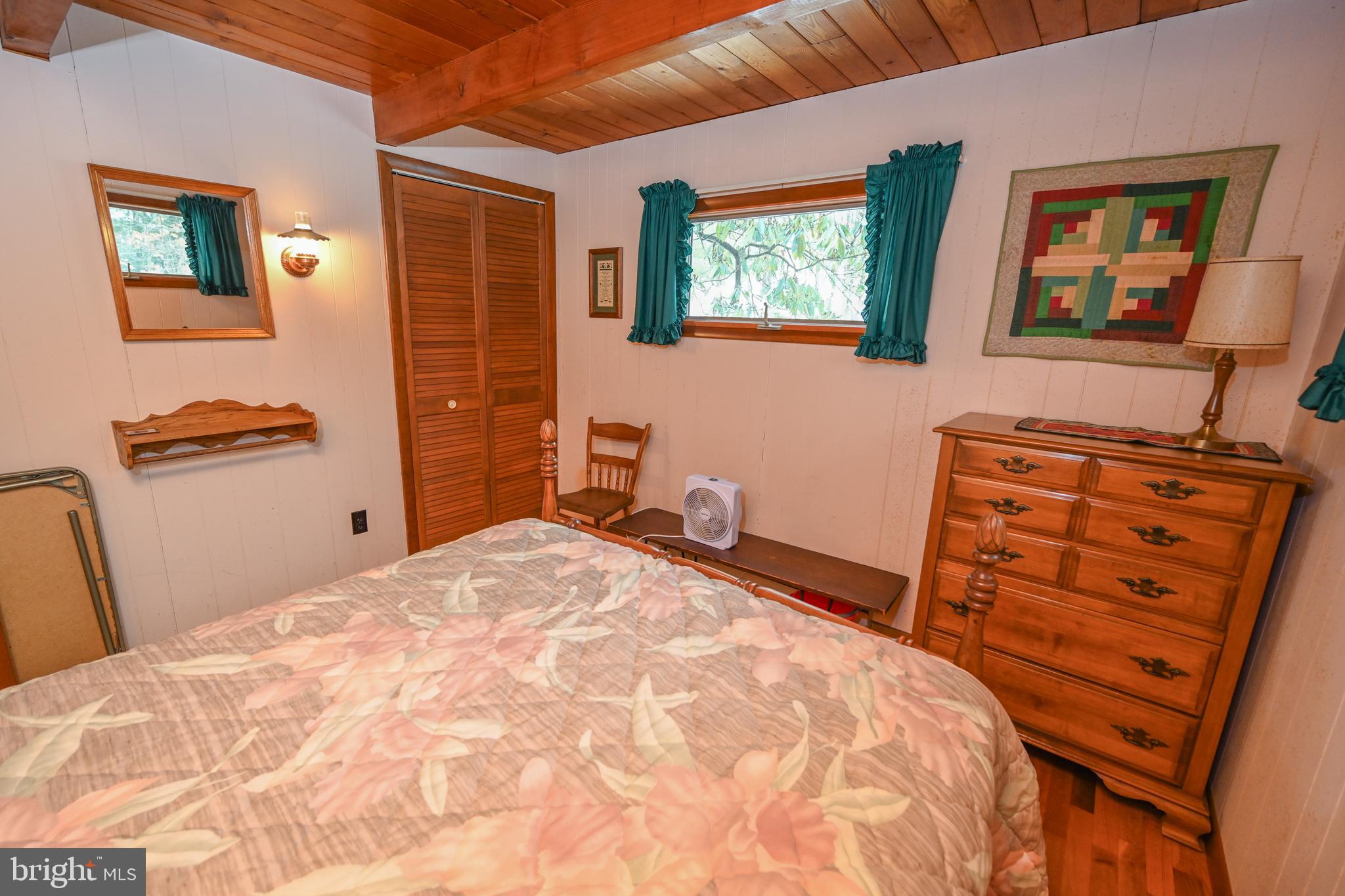 THOUSAND ACRES - Residential