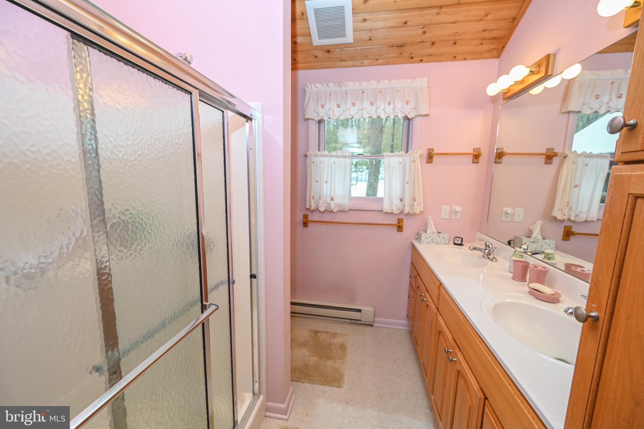 THOUSAND ACRES - Residential