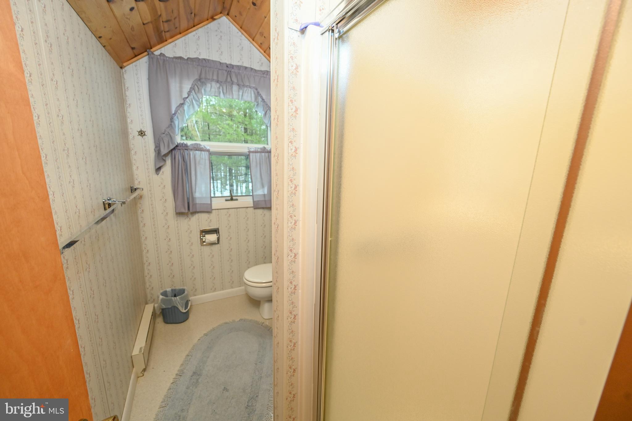 THOUSAND ACRES - Residential