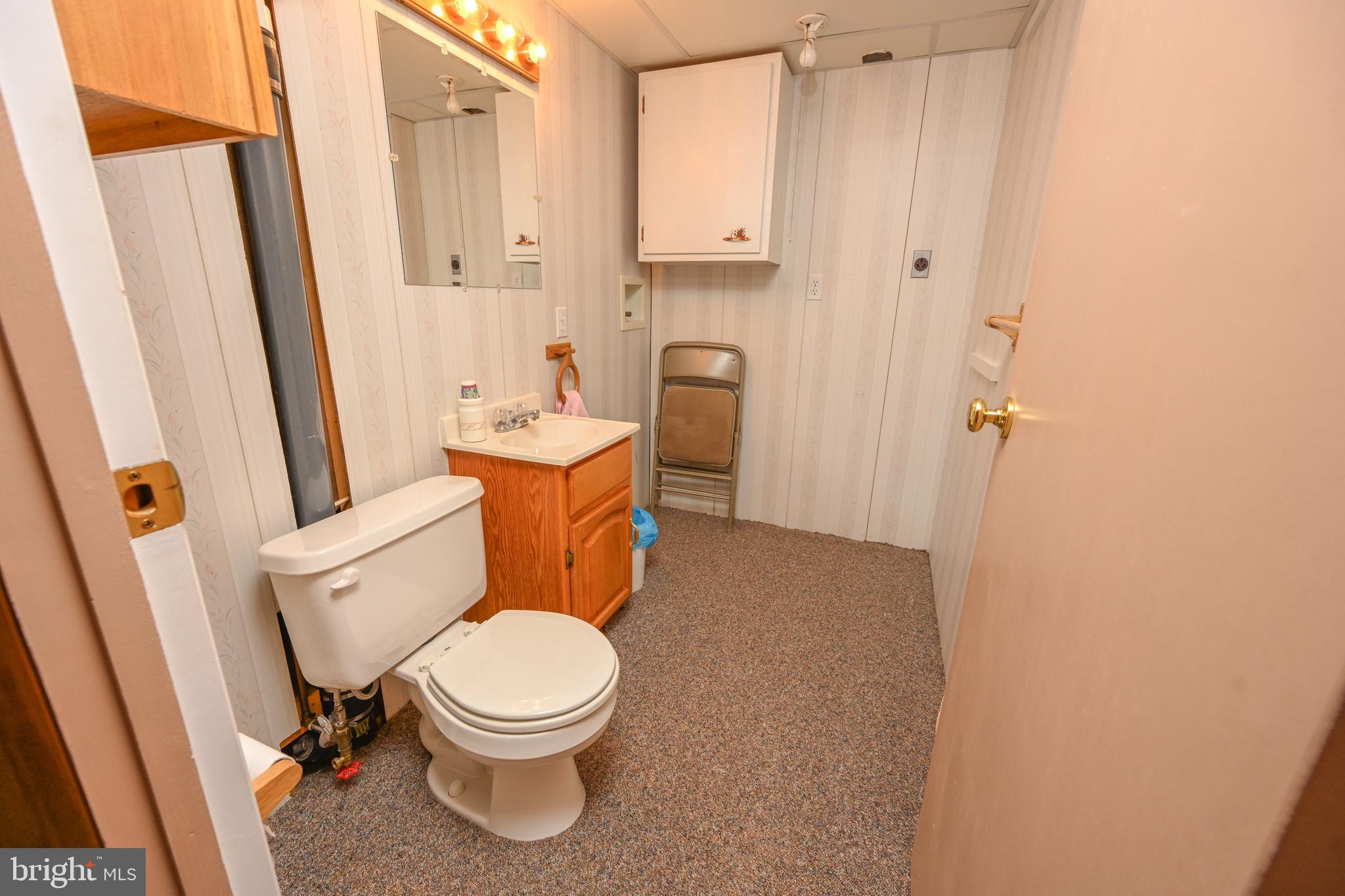 THOUSAND ACRES - Residential