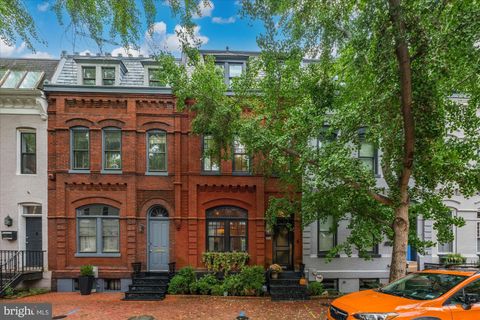 1524 SWANN STREET NW WASHINGTON DC 20009