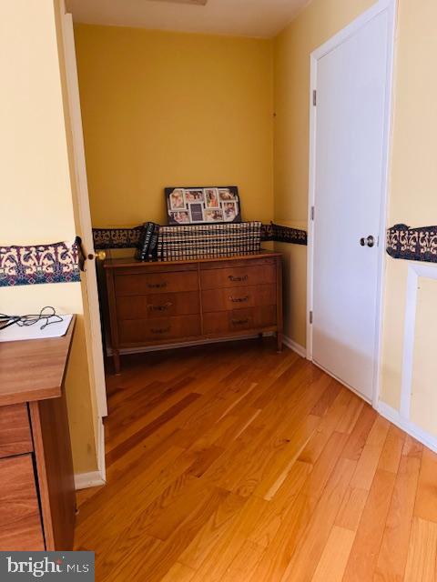 LAUREL HILLS - Residential