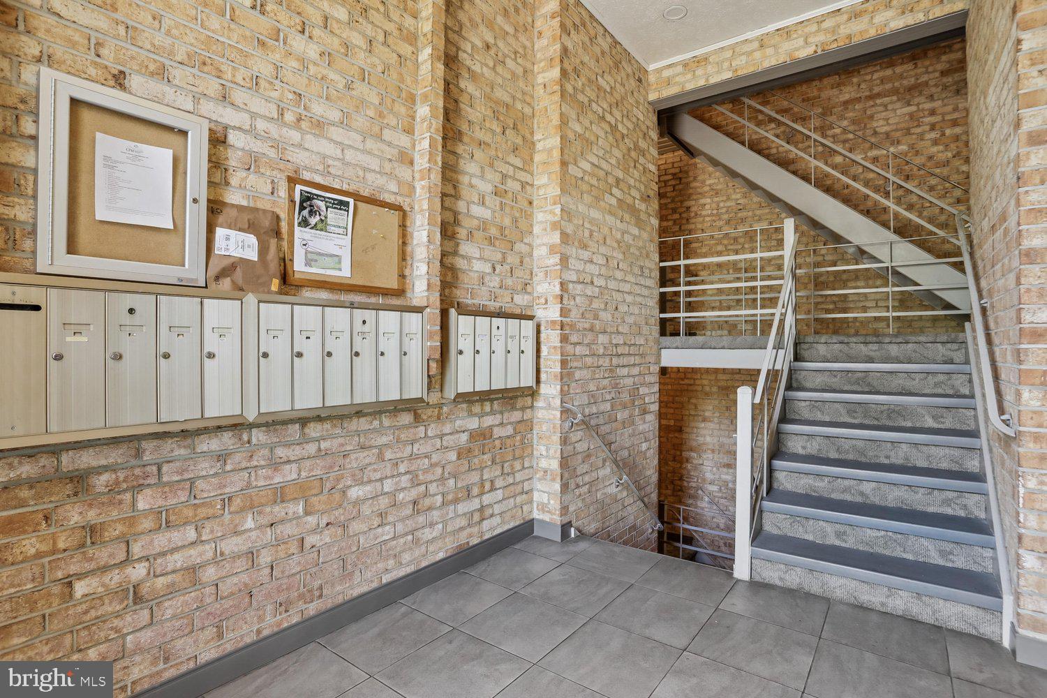 WALNUT GROVE - Residential