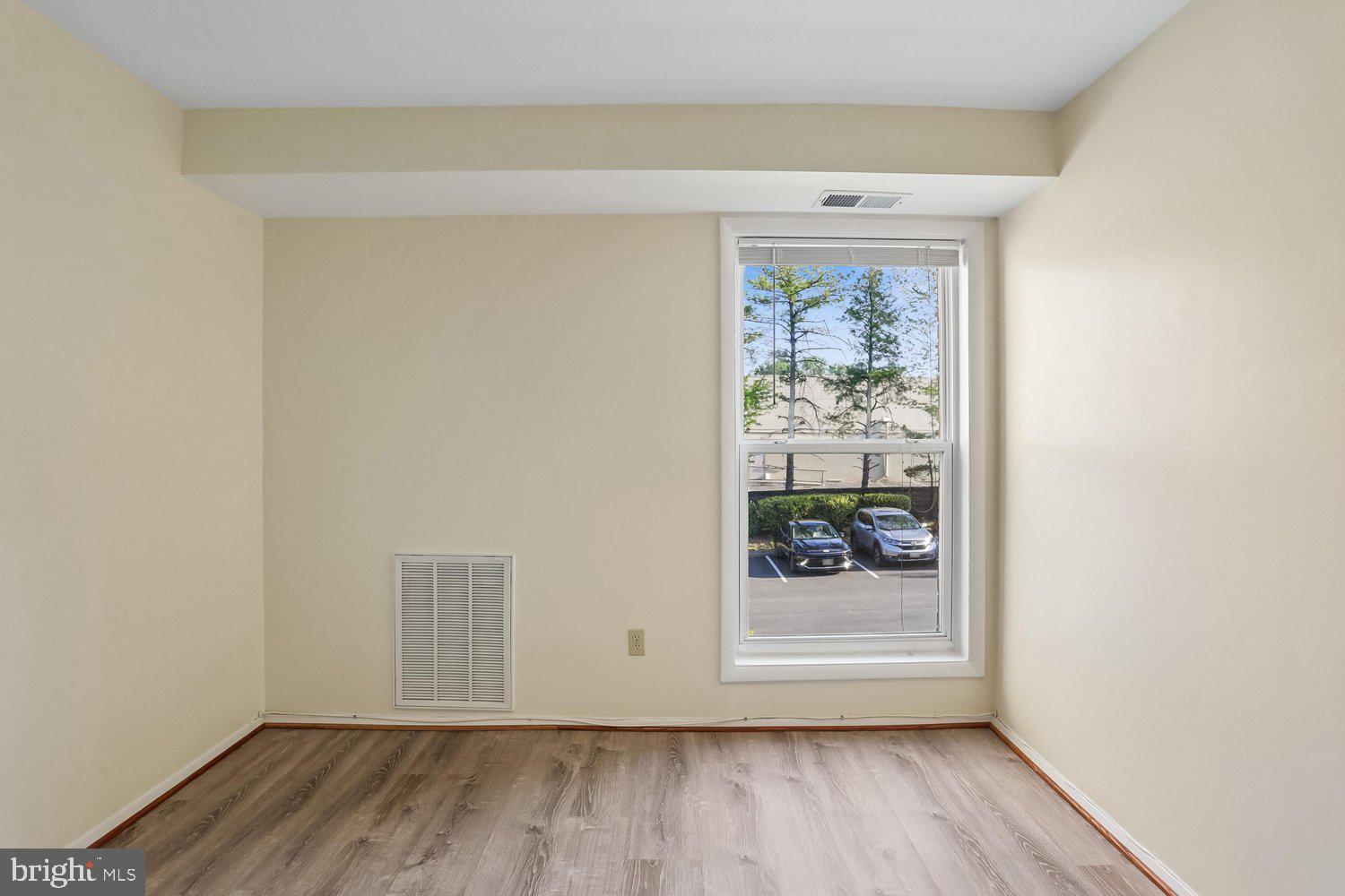 WALNUT GROVE - Residential