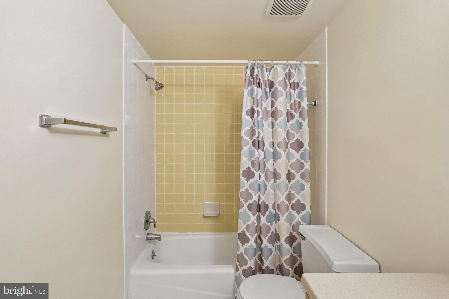 WALNUT GROVE - Residential