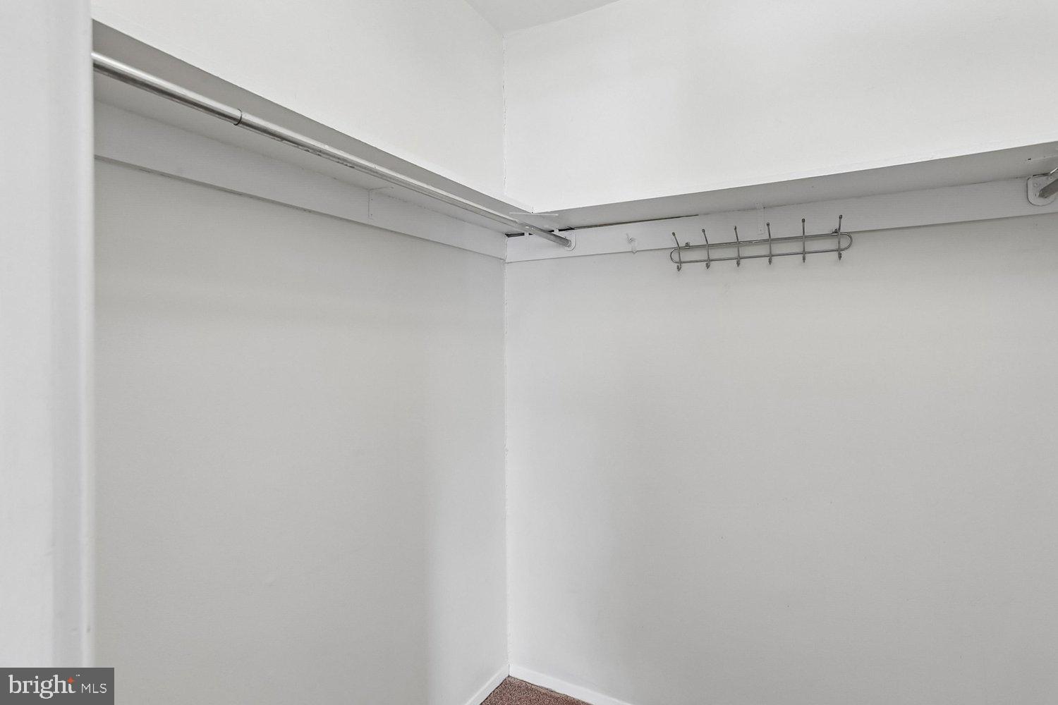 WALNUT GROVE - Residential