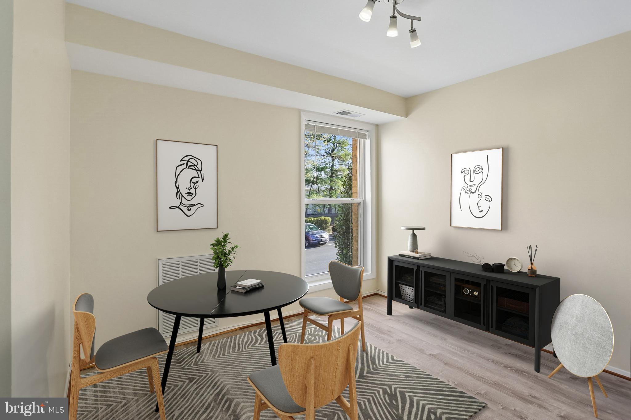 WALNUT GROVE - Residential