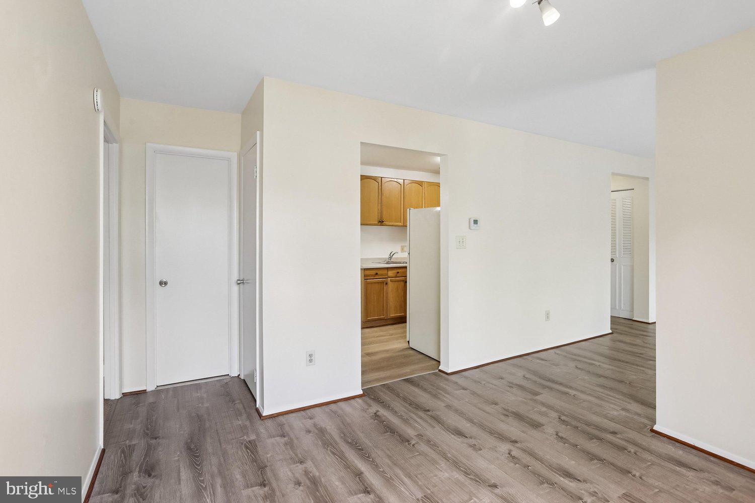 WALNUT GROVE - Residential