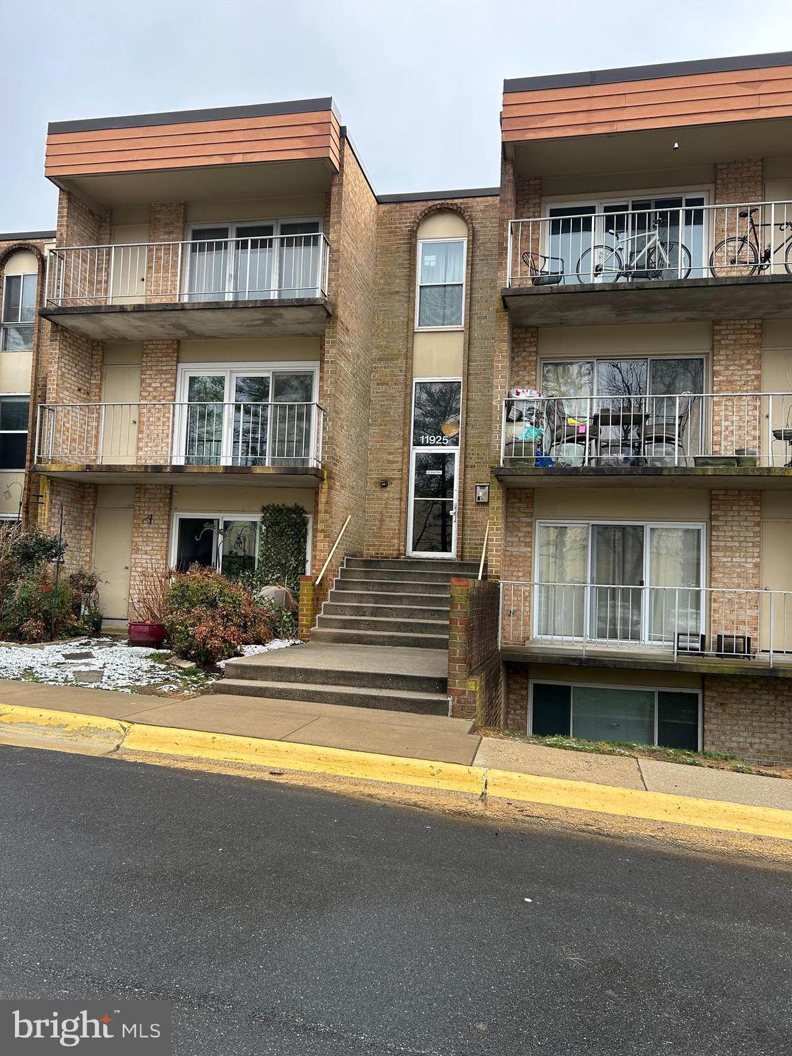 WALNUT GROVE - Residential