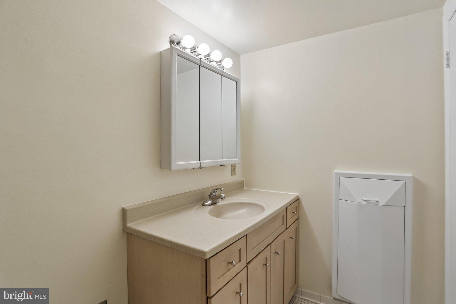 WALNUT GROVE - Residential