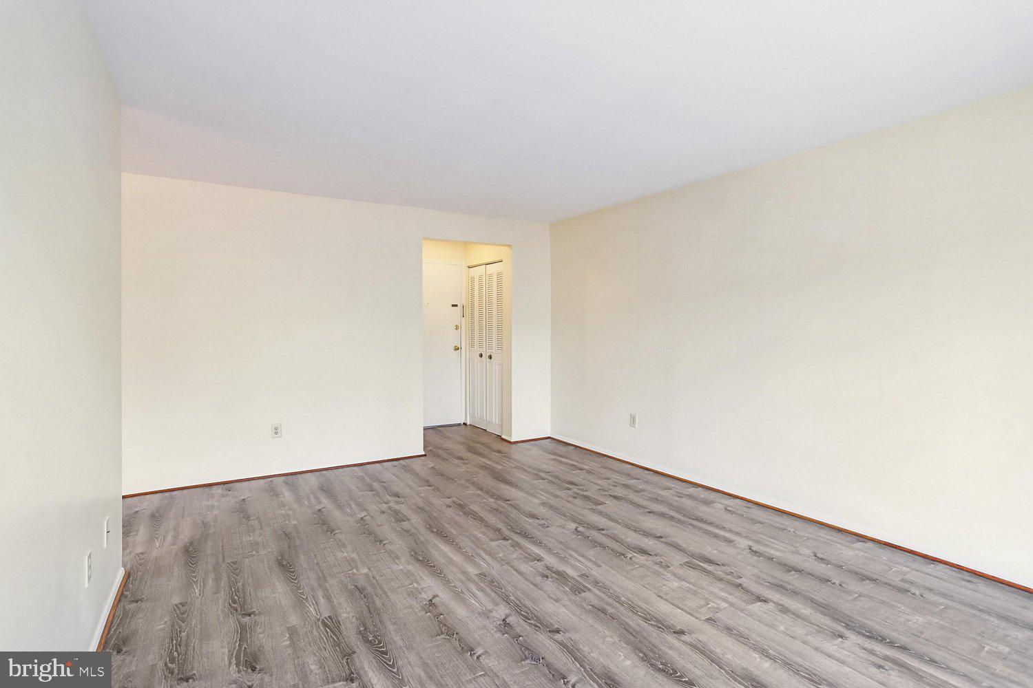 WALNUT GROVE - Residential