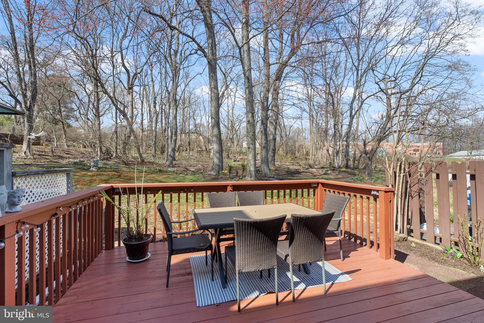 WOODLYN CROSSING - Residential