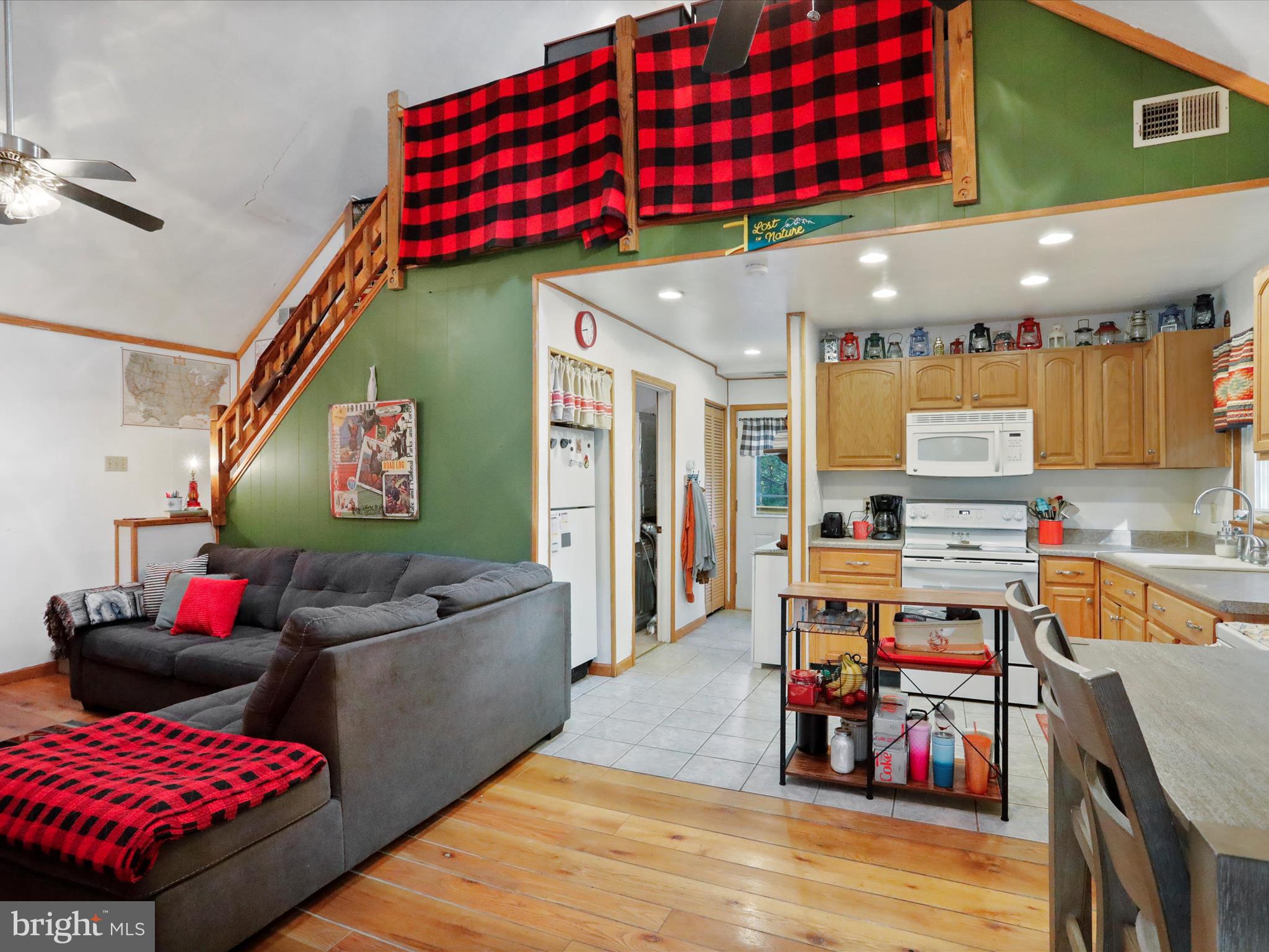 PEACEFUL VALLEY ESTATES - Residential