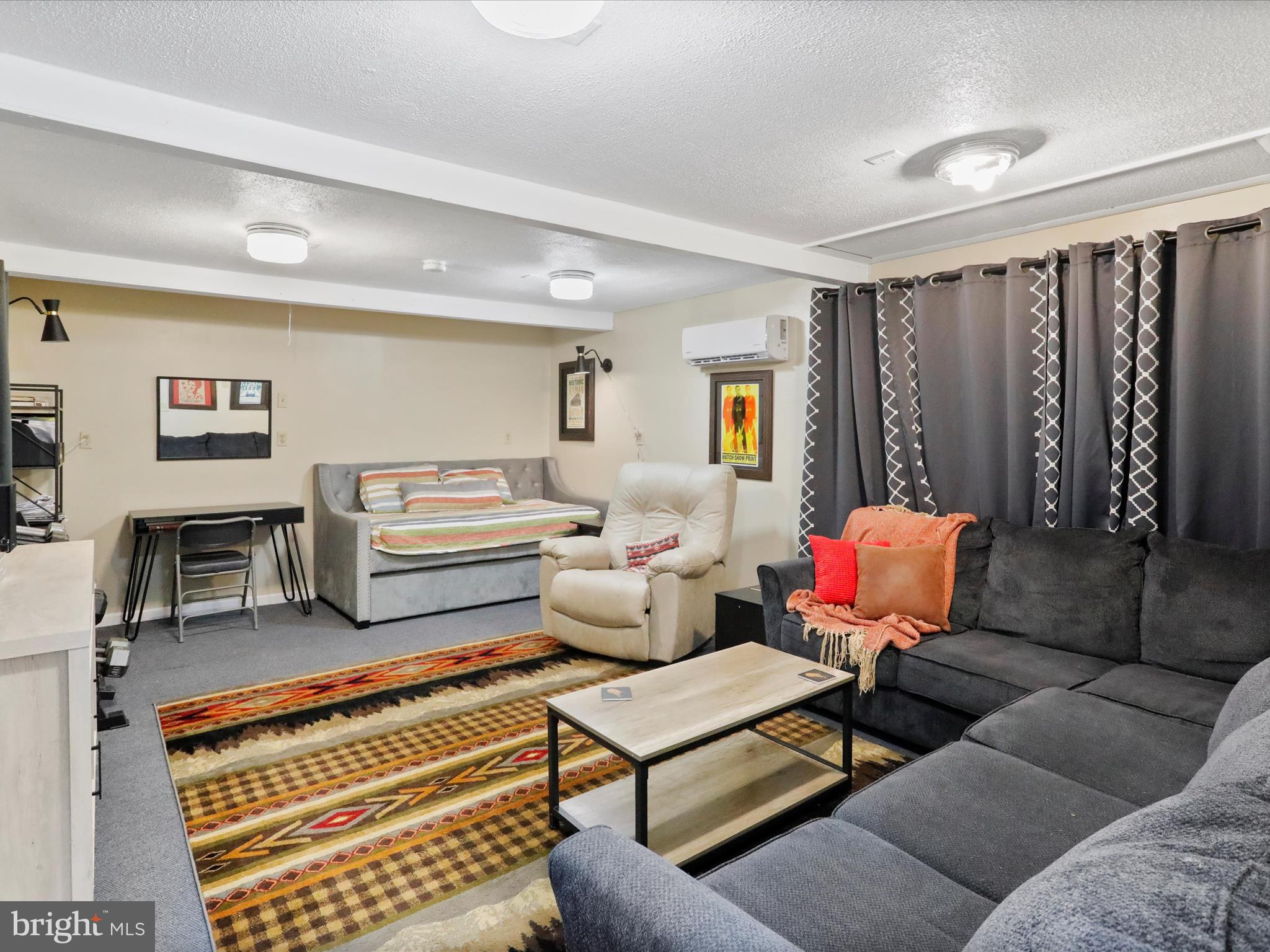 PEACEFUL VALLEY ESTATES - Residential