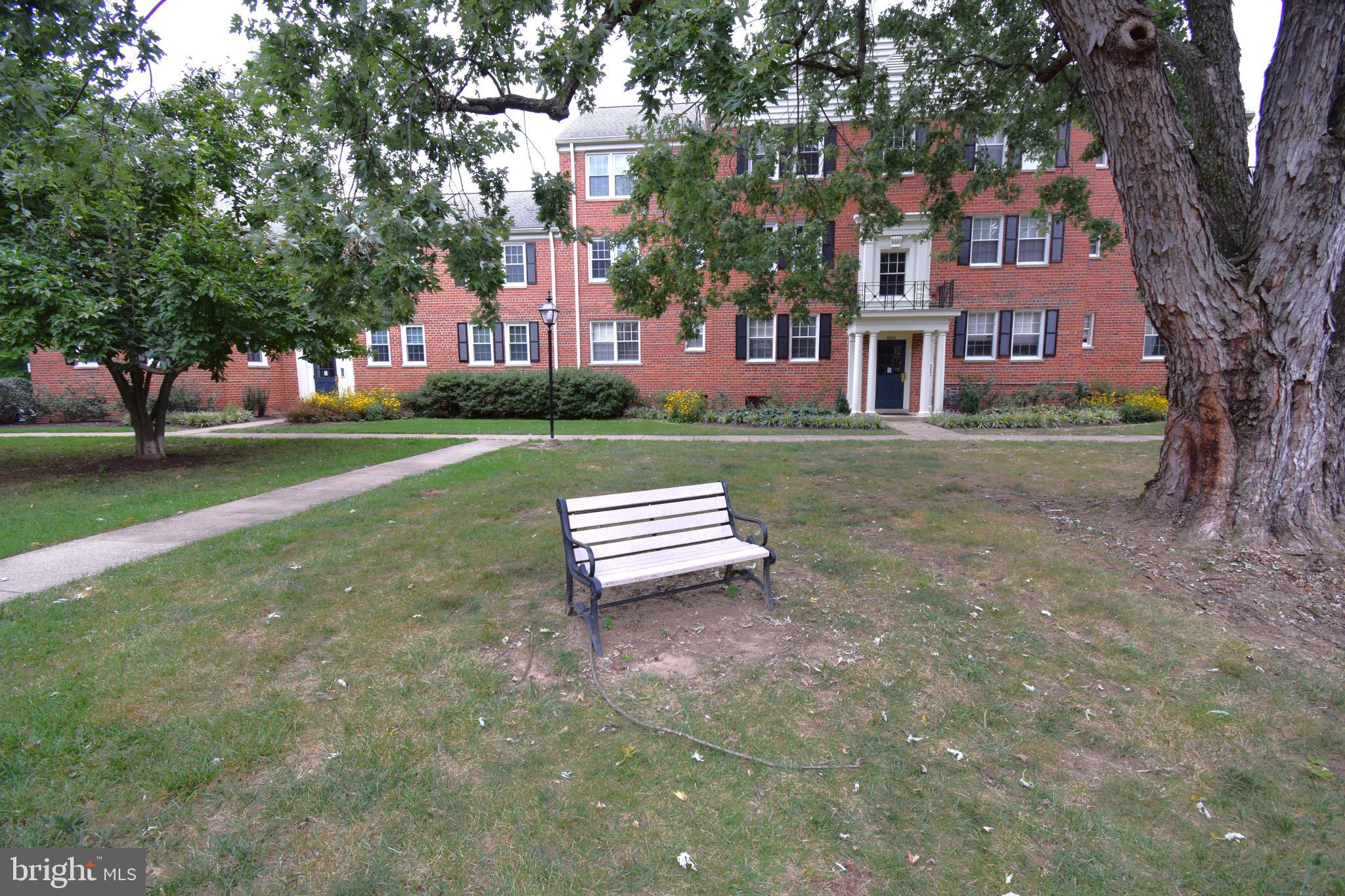 BELLE VIEW - Residential Lease