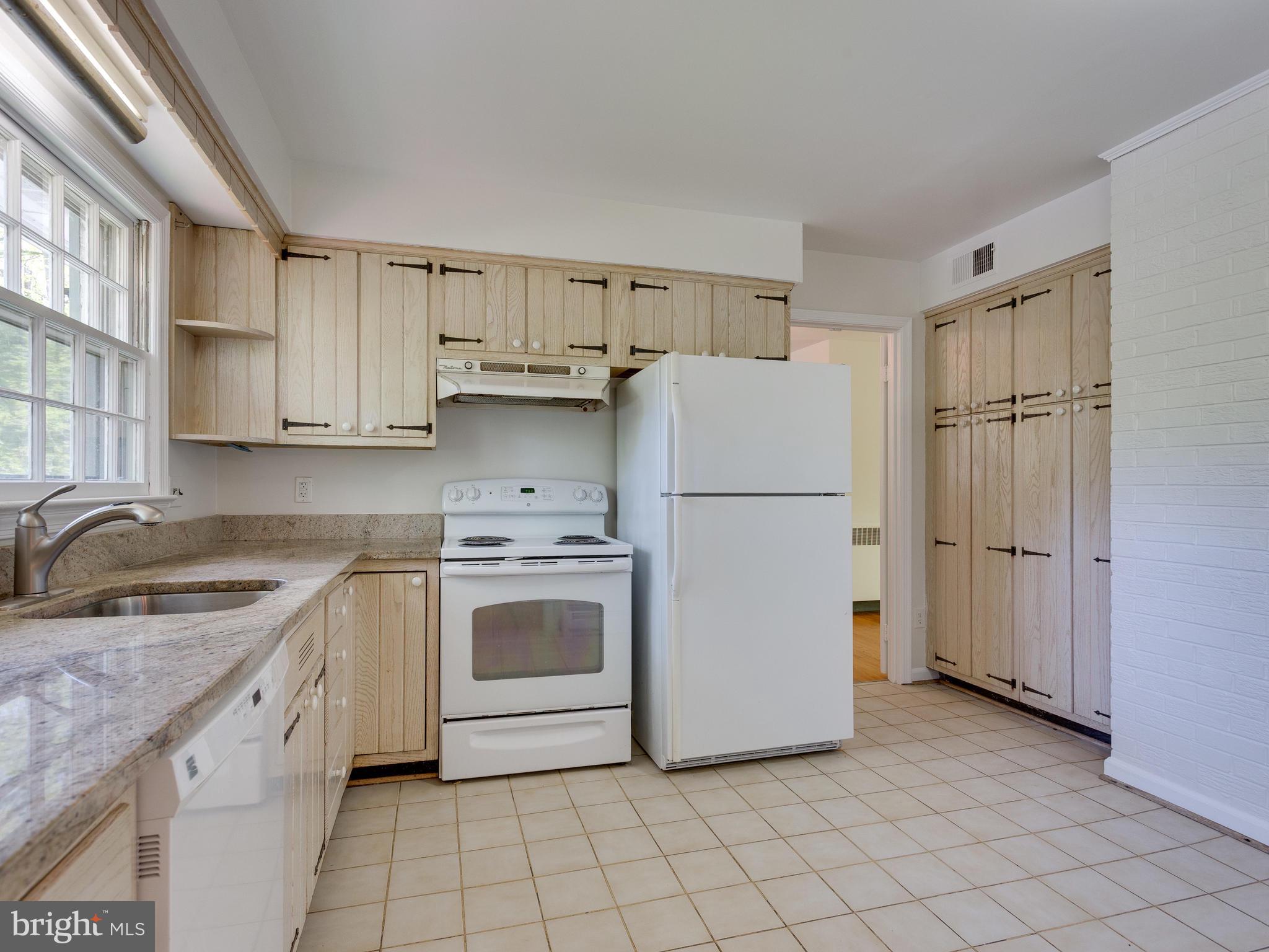 LANGLEY RIDGE - Residential