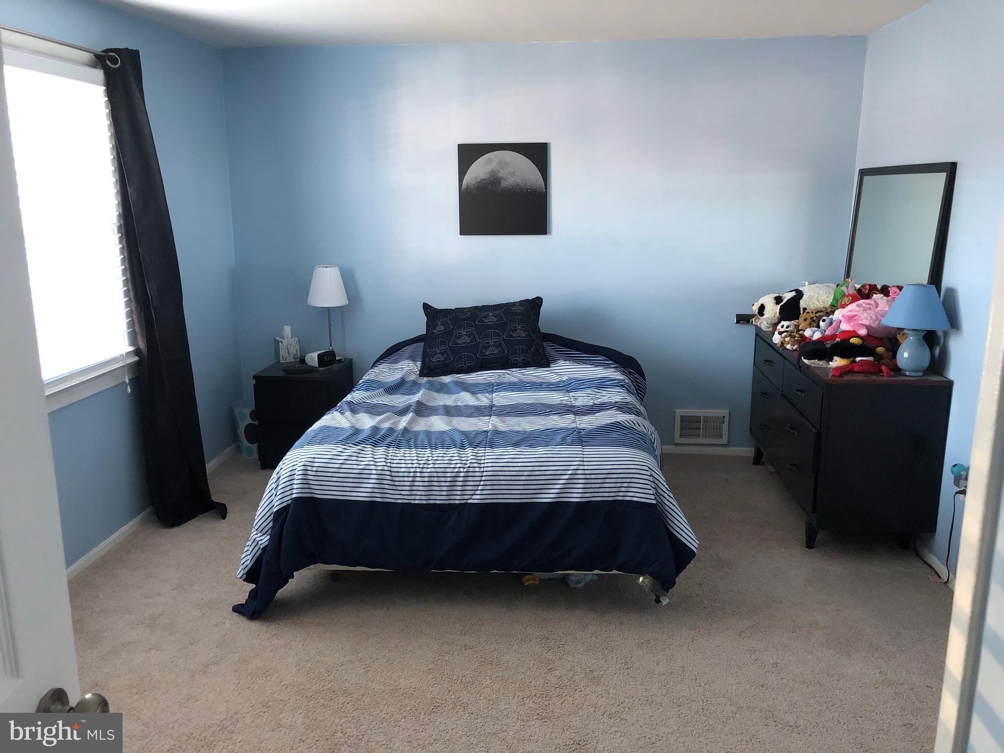 FOXHILL AT BELAIR - Residential