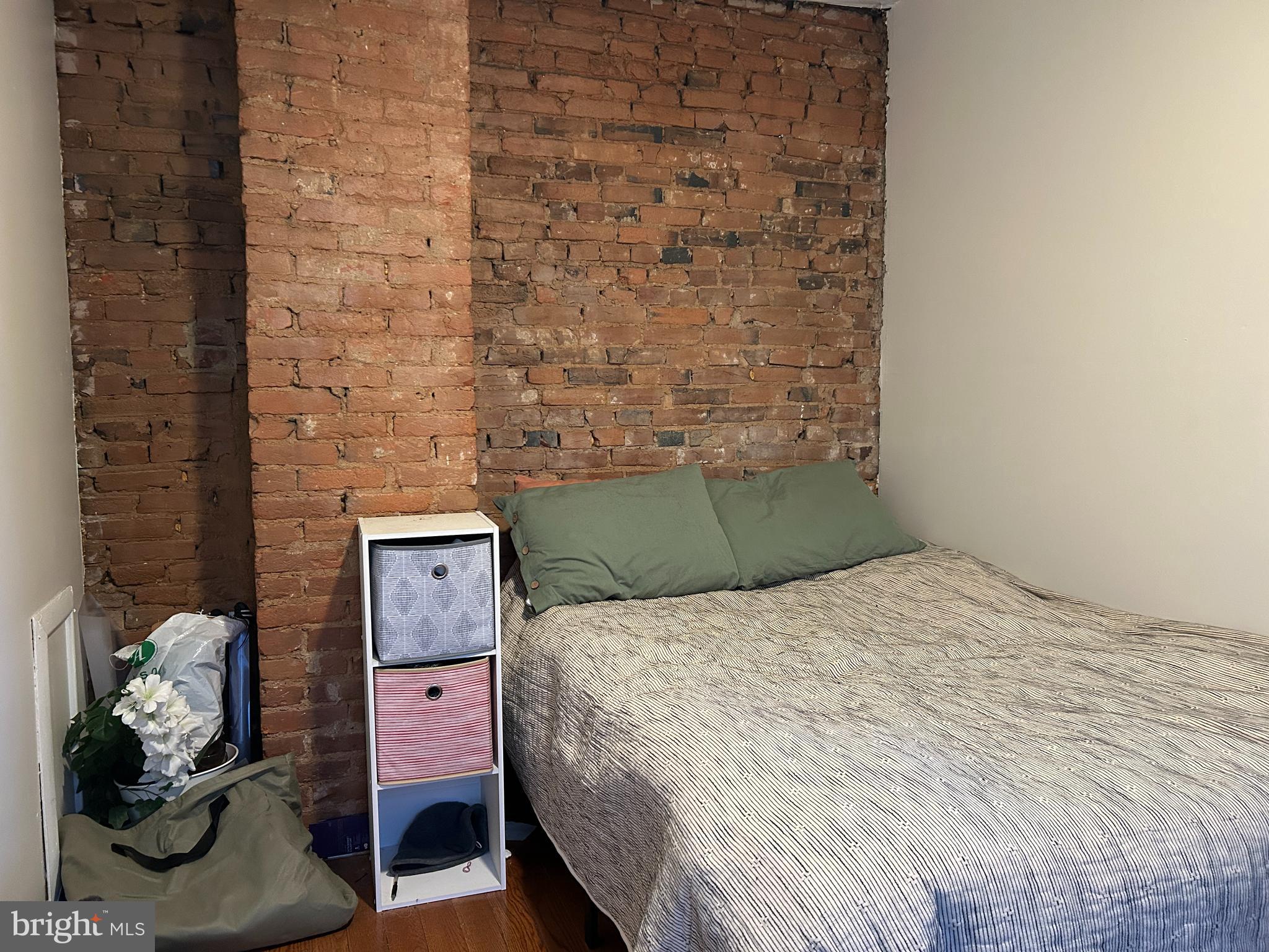 CENTER CITY - Residential Lease