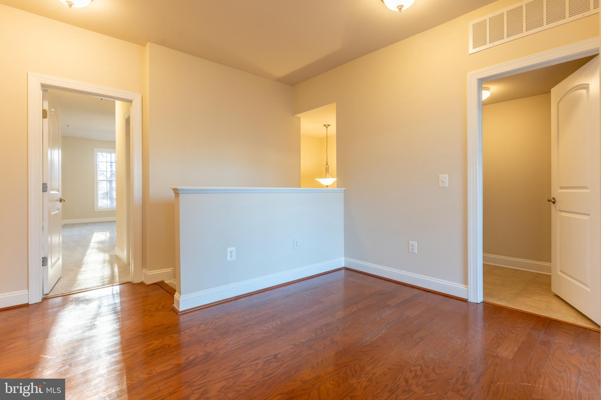 POTOMAC CLUB - Residential