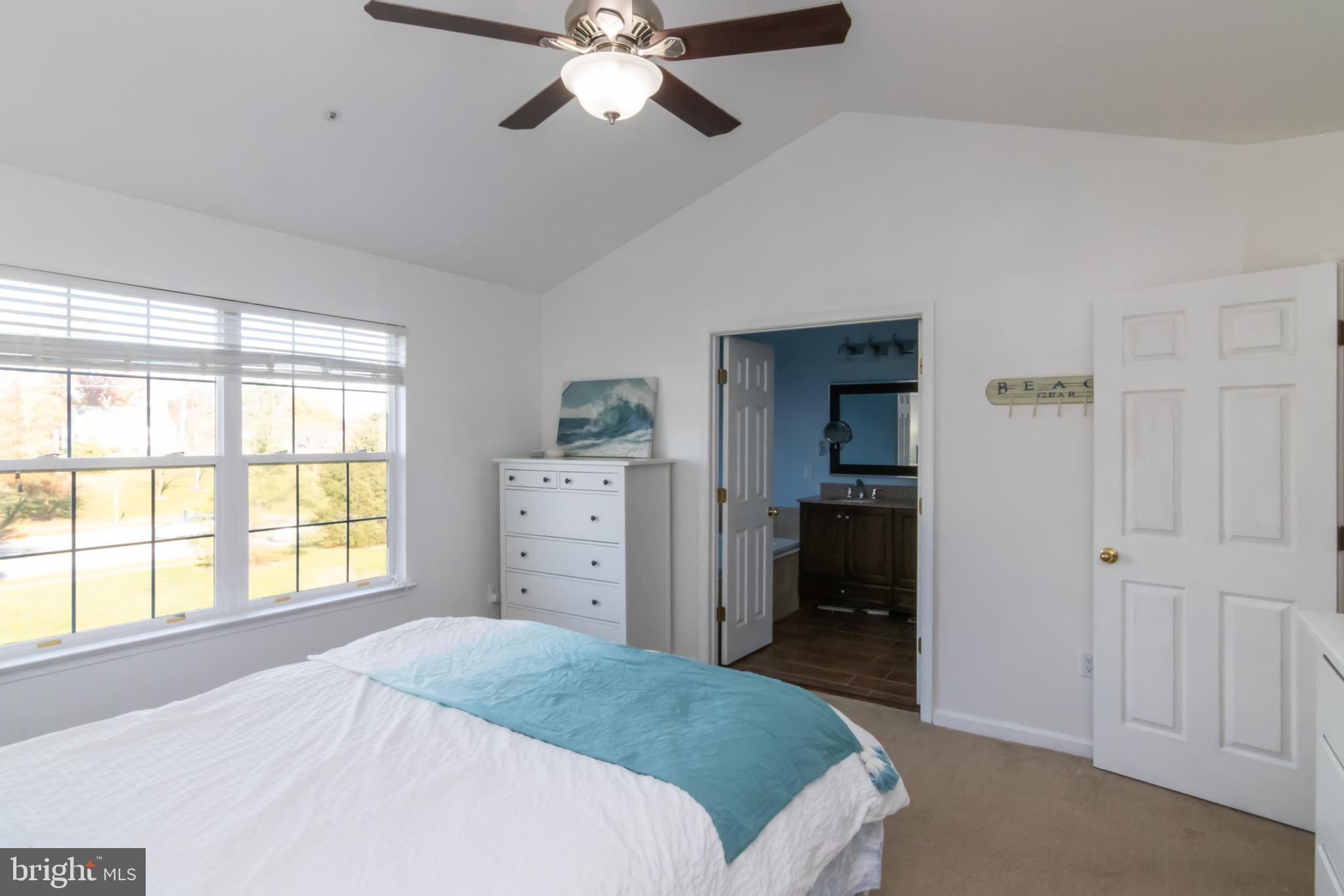 LYNDWOOD - Residential Lease