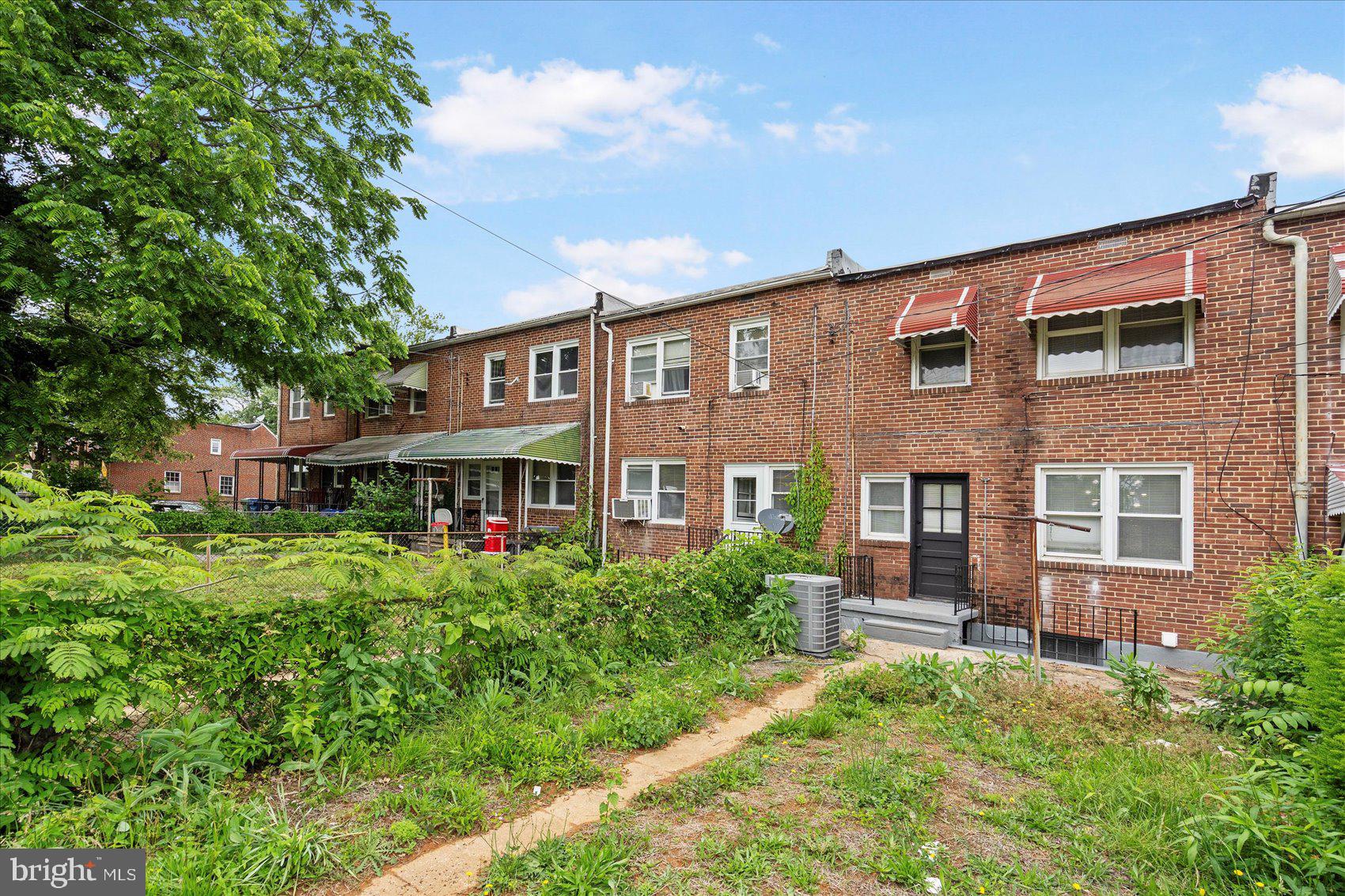 ROGNEL HEIGHTS - Residential