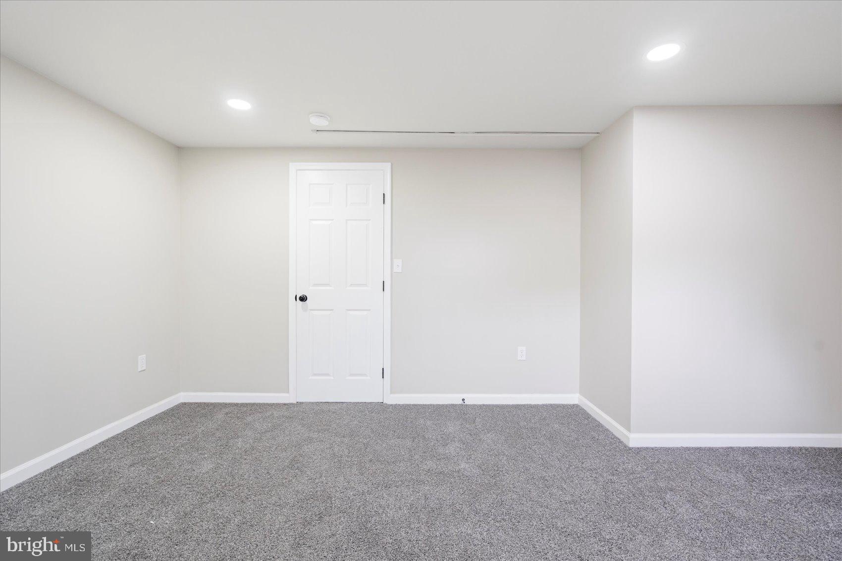 ROGNEL HEIGHTS - Residential