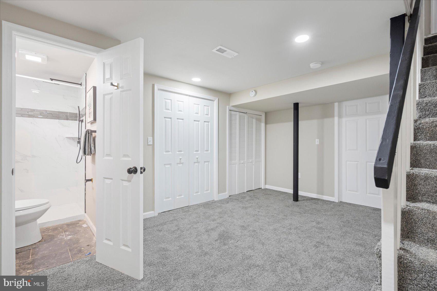 ROGNEL HEIGHTS - Residential