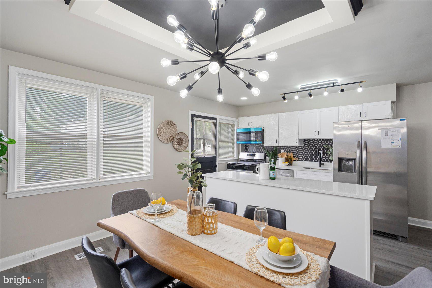ROGNEL HEIGHTS - Residential