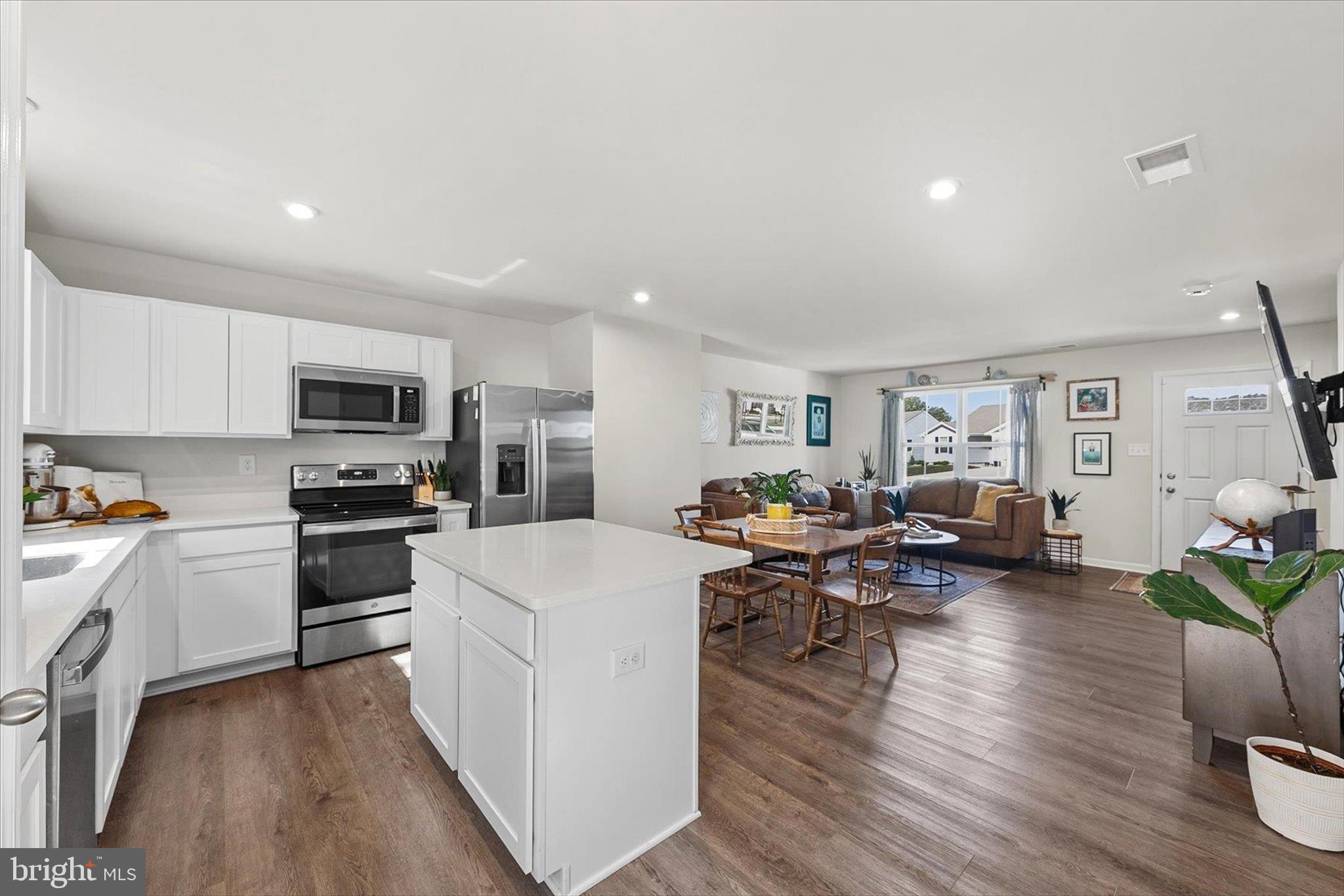 CREEK HAVEN - Residential