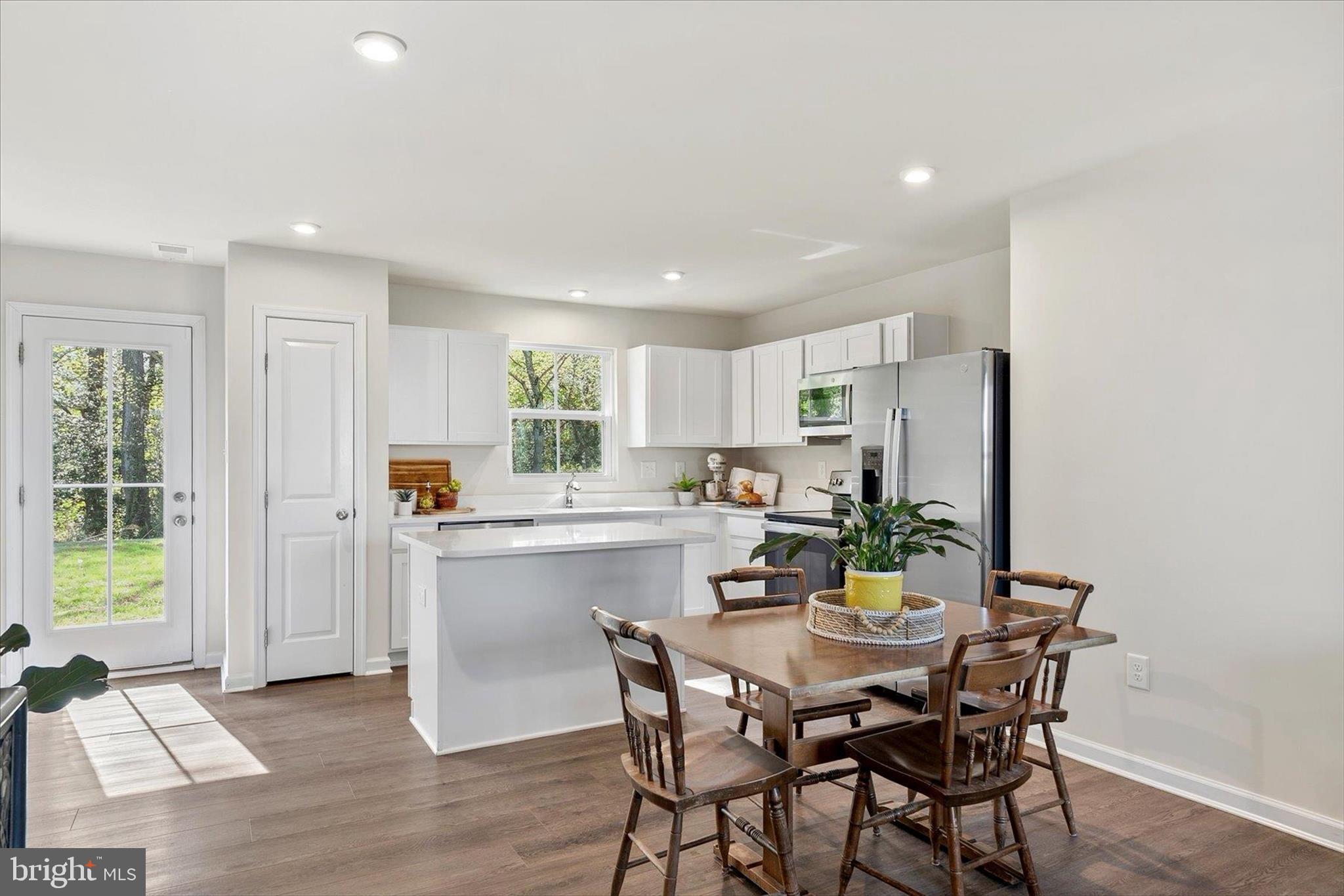 CREEK HAVEN - Residential