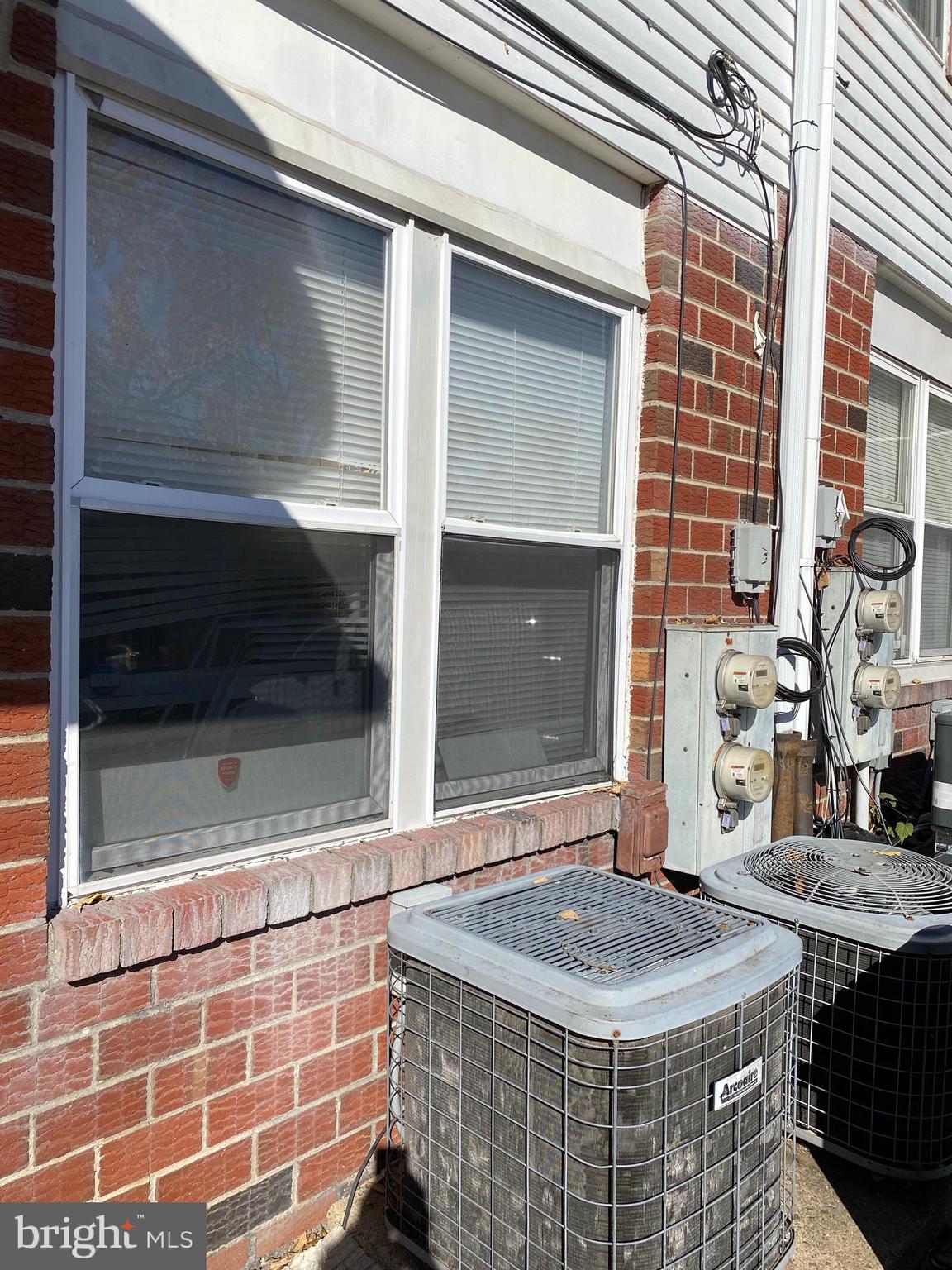 PHILADELPHIA (NORTHEAST) - Residential Income