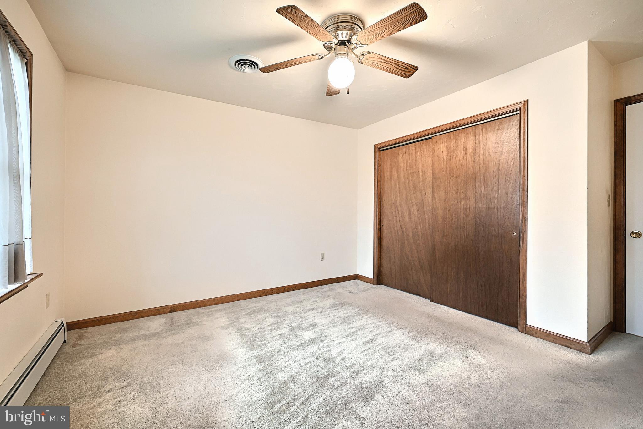 SHERRY VILLAGE - Residential