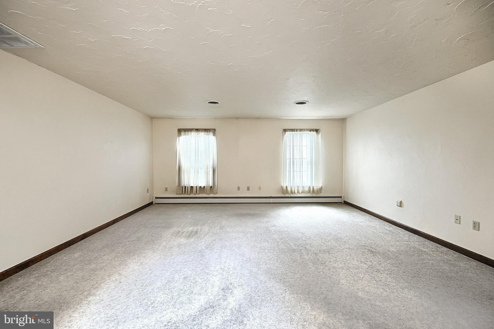 SHERRY VILLAGE - Residential