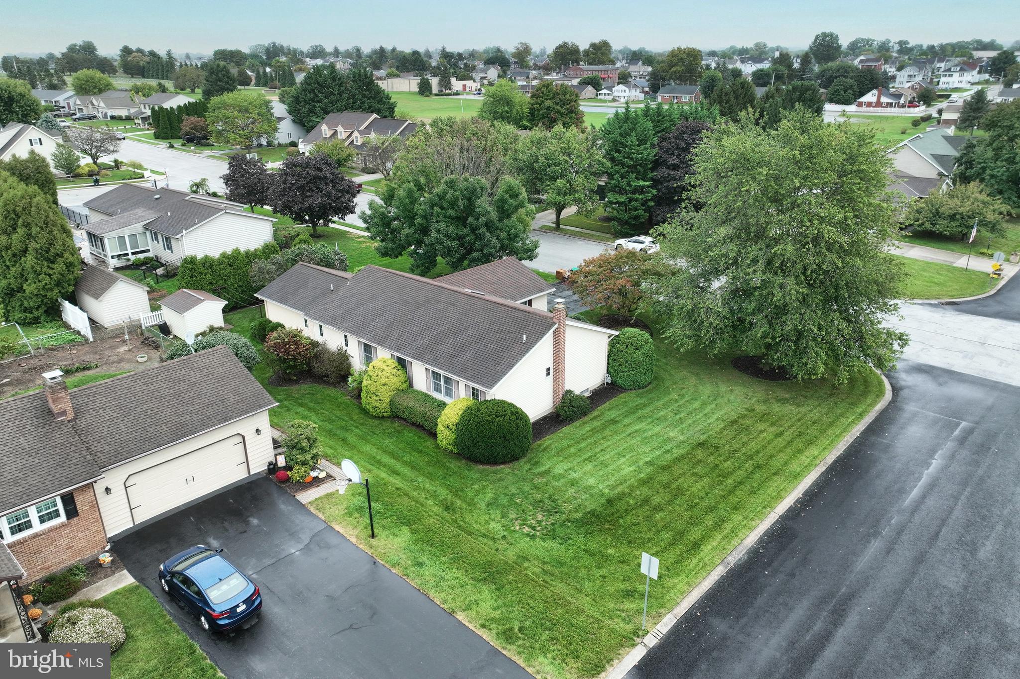 SHERRY VILLAGE - Residential