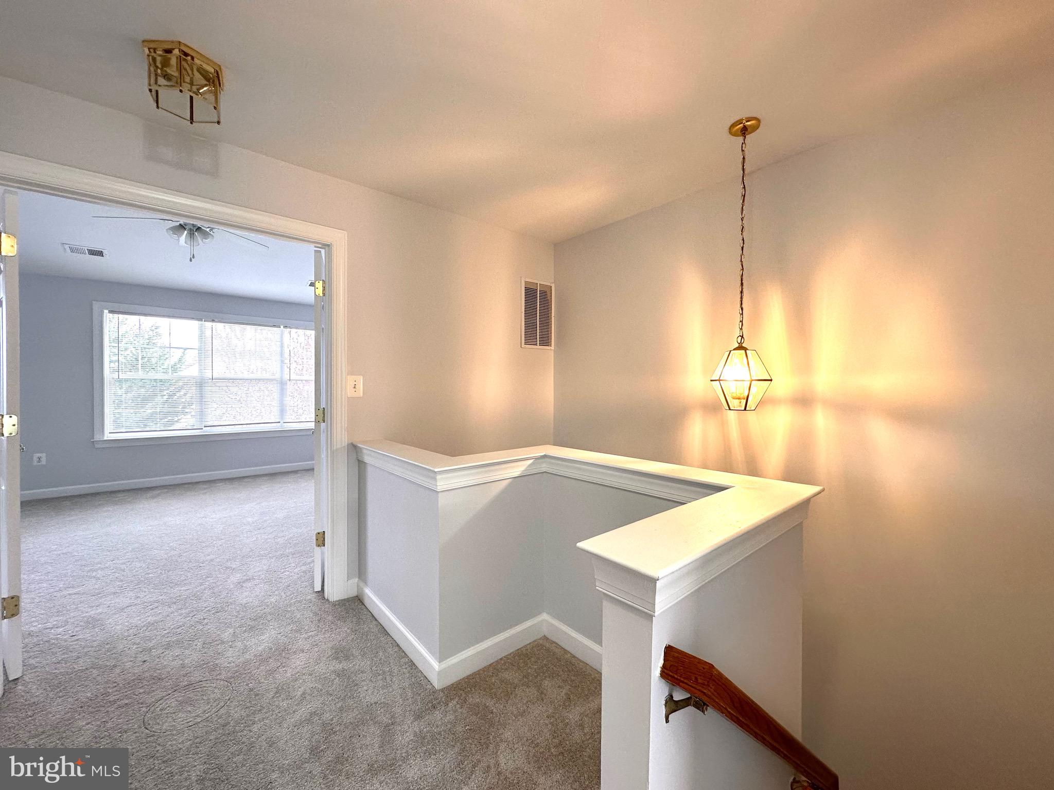 BLOOMS MILL - Residential Lease