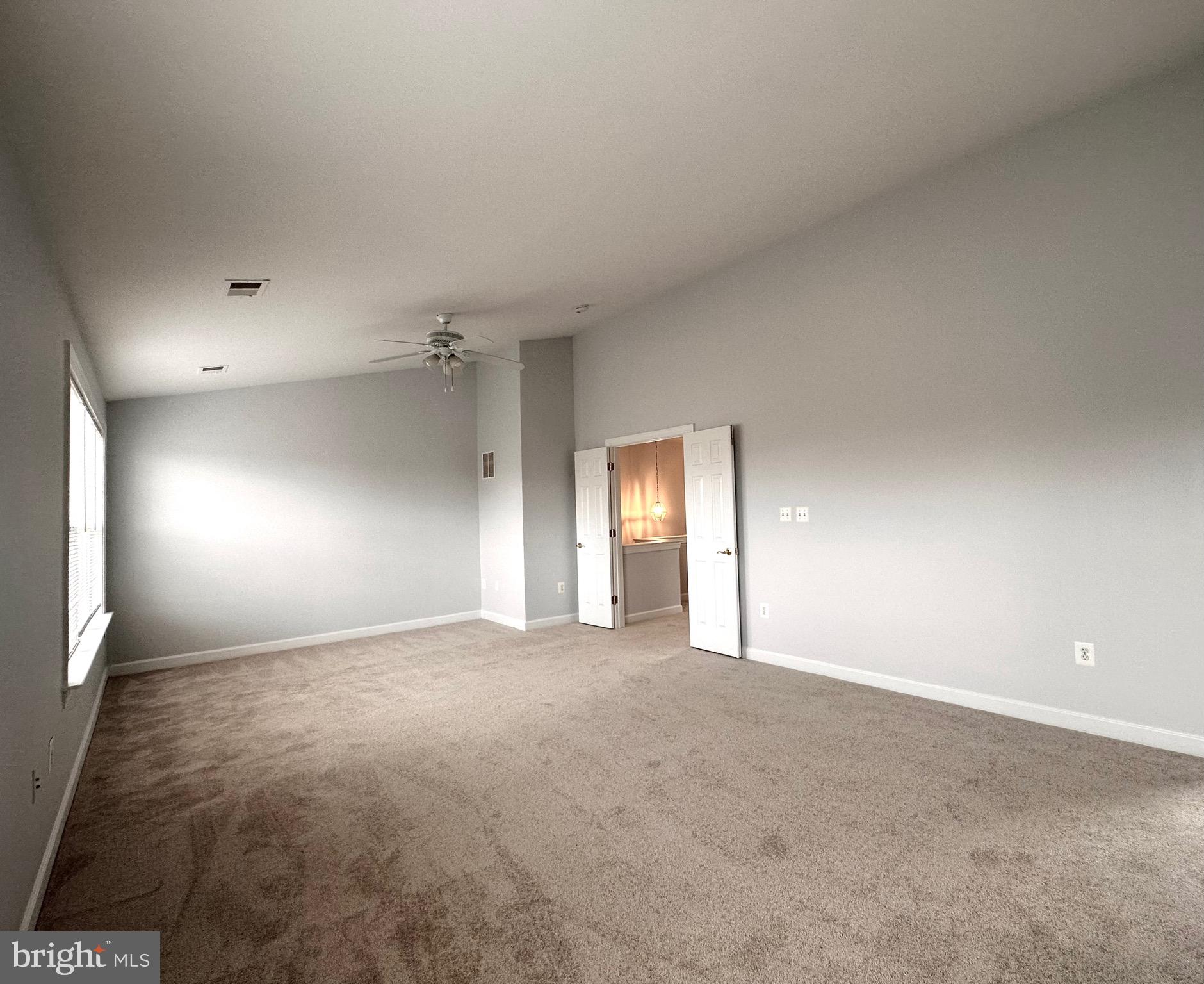 BLOOMS MILL - Residential Lease