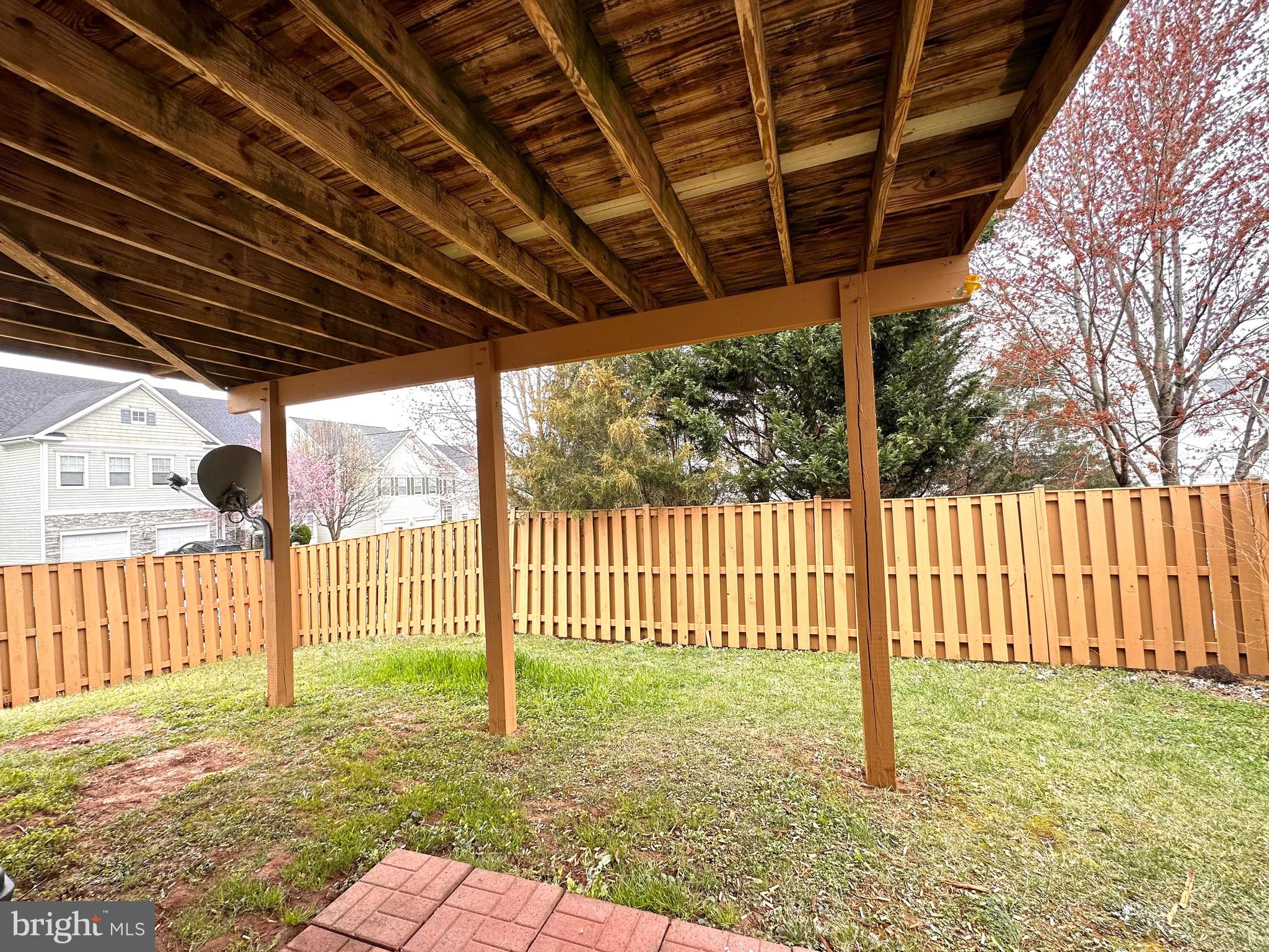 BLOOMS MILL - Residential Lease