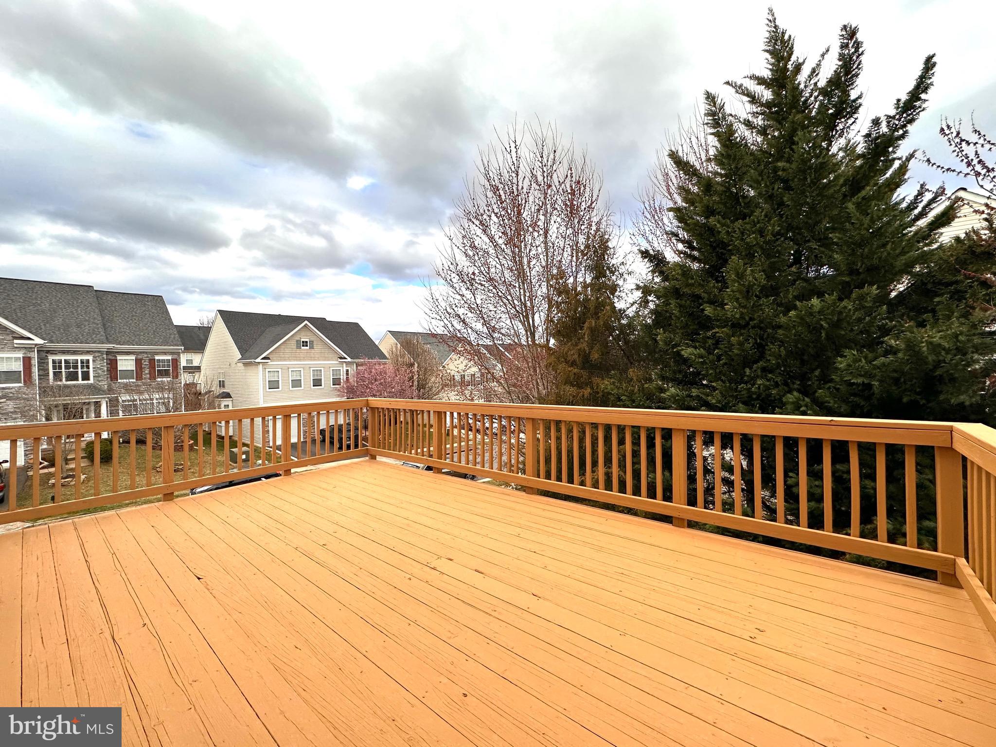 BLOOMS MILL - Residential Lease