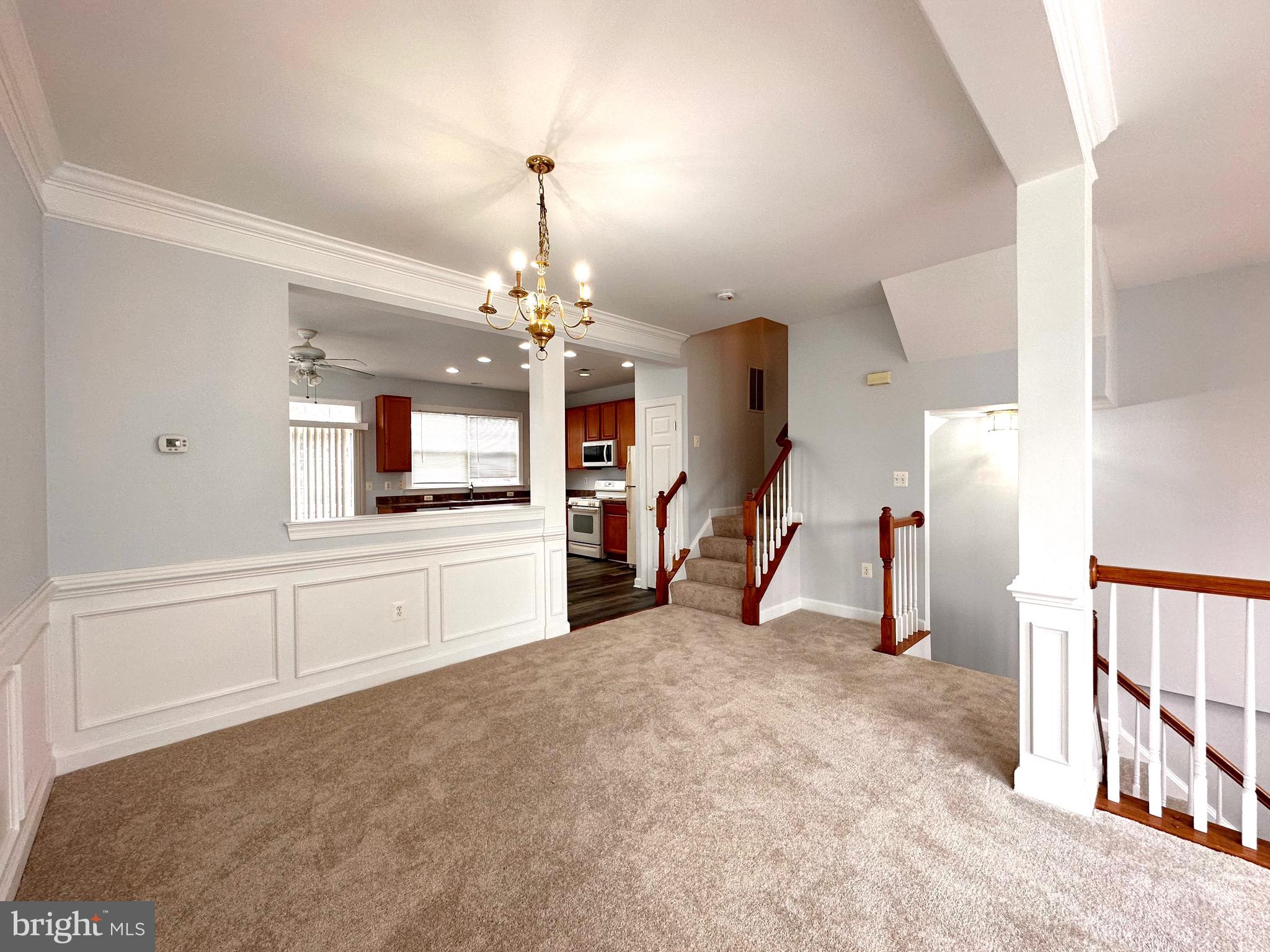 BLOOMS MILL - Residential Lease