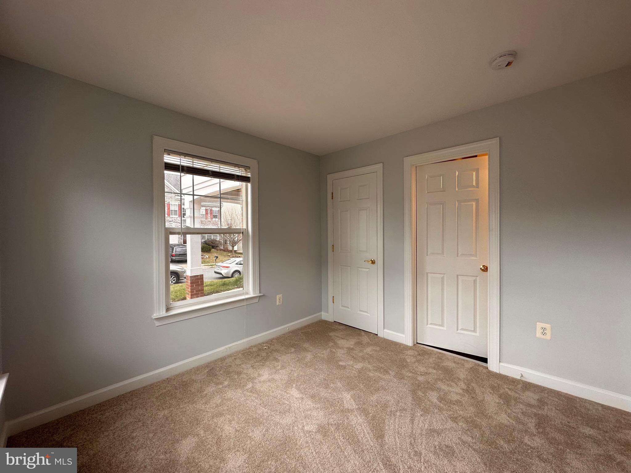 BLOOMS MILL - Residential Lease