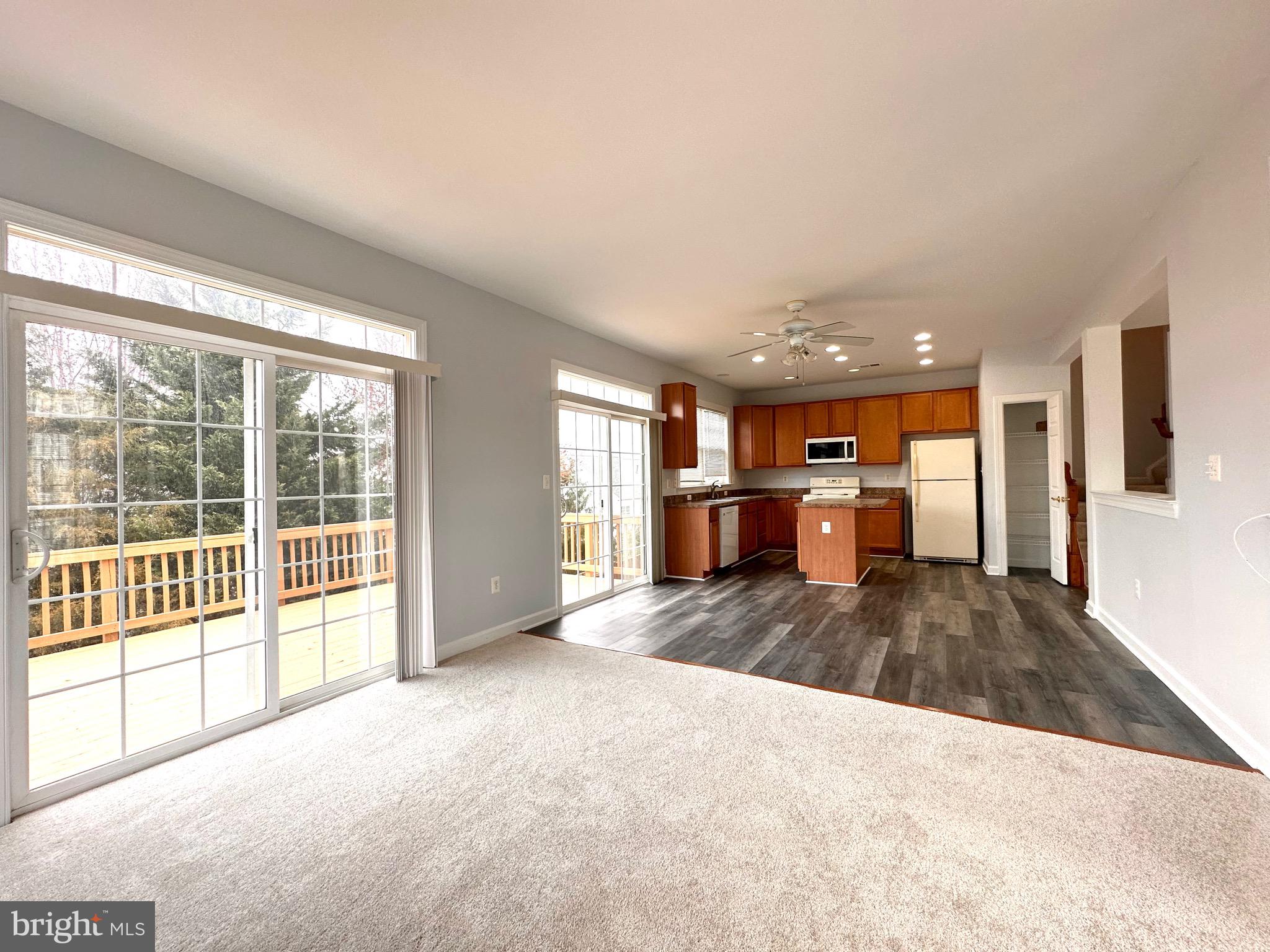 BLOOMS MILL - Residential Lease