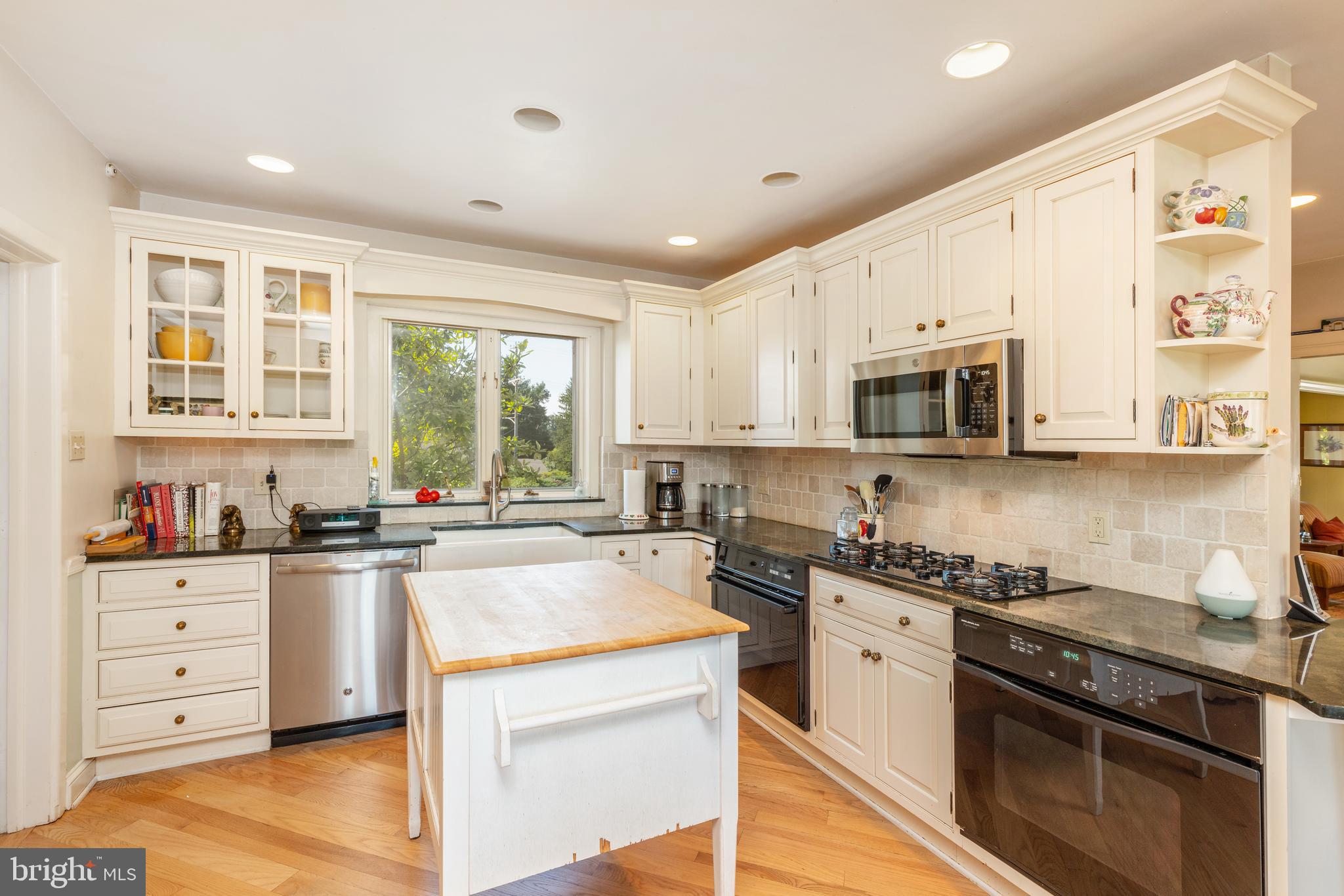 FLOURTOWN - Residential