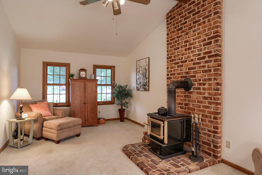 CLOVERLEAF STATION - Residential