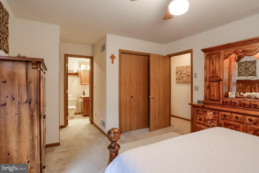 CLOVERLEAF STATION - Residential