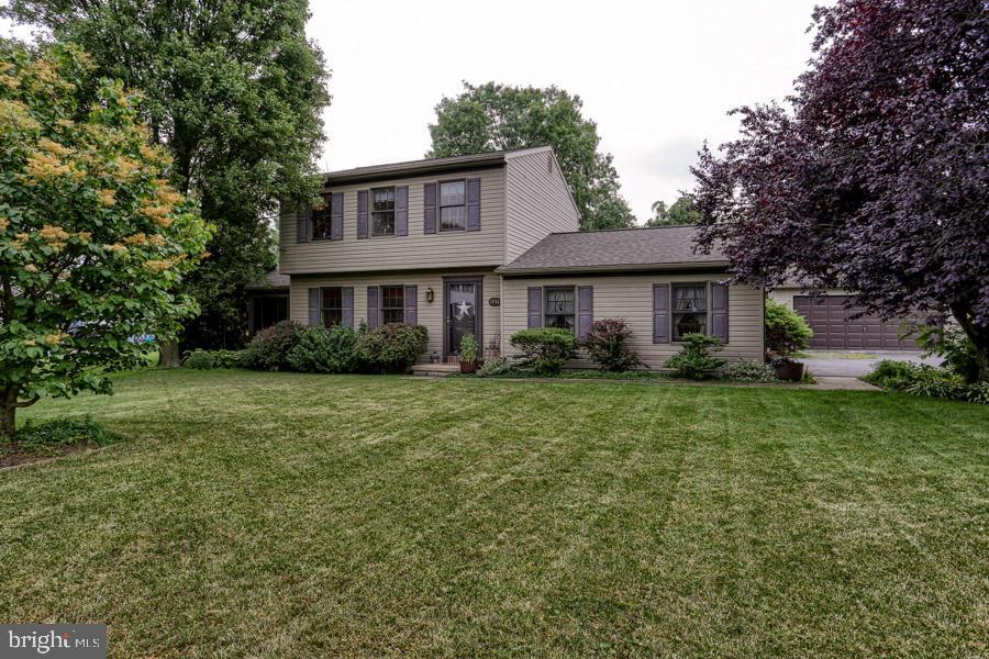 CLOVERLEAF STATION - Residential