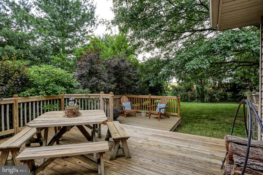 CLOVERLEAF STATION - Residential