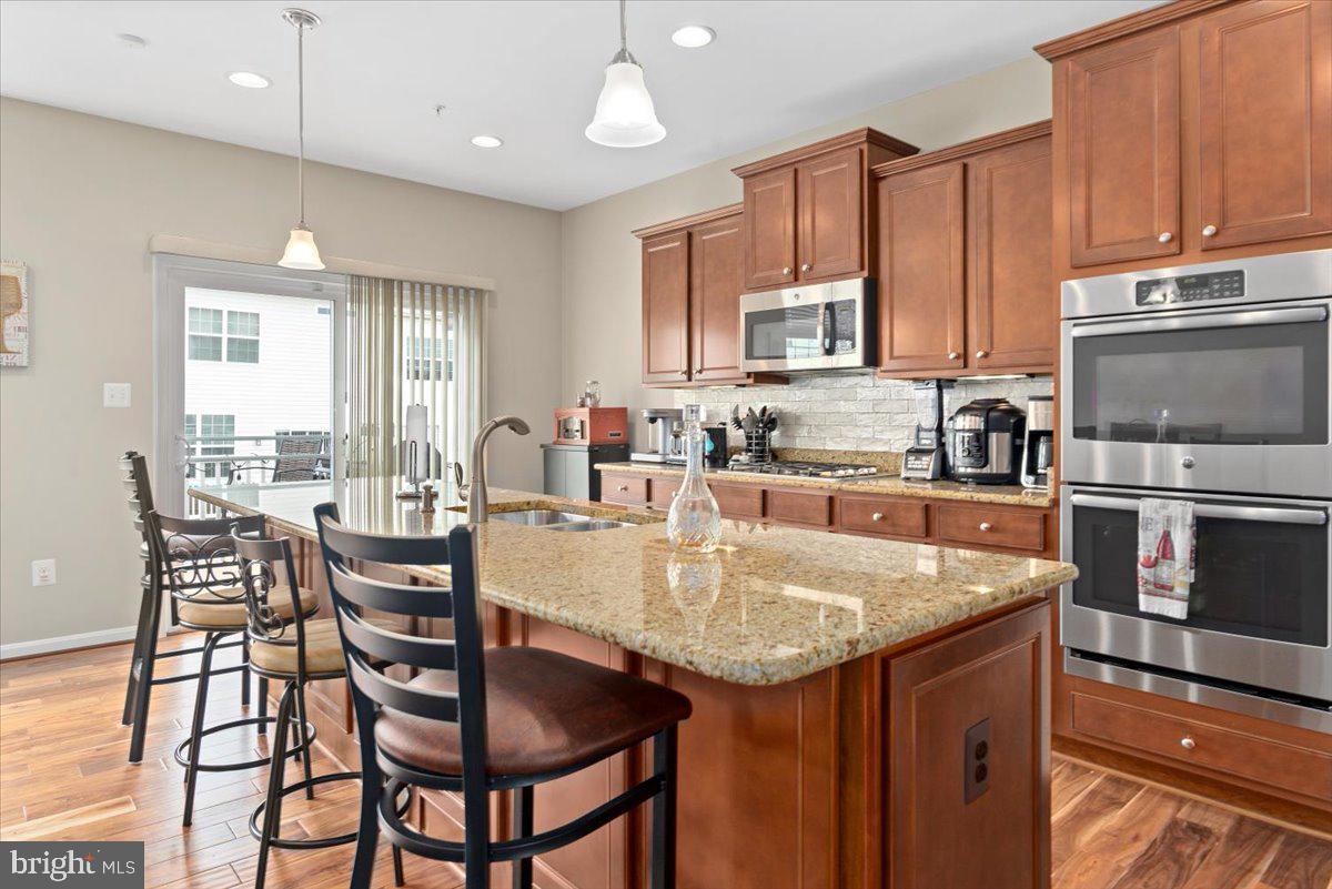 TOWNS OF TANGLEWOOD - Residential